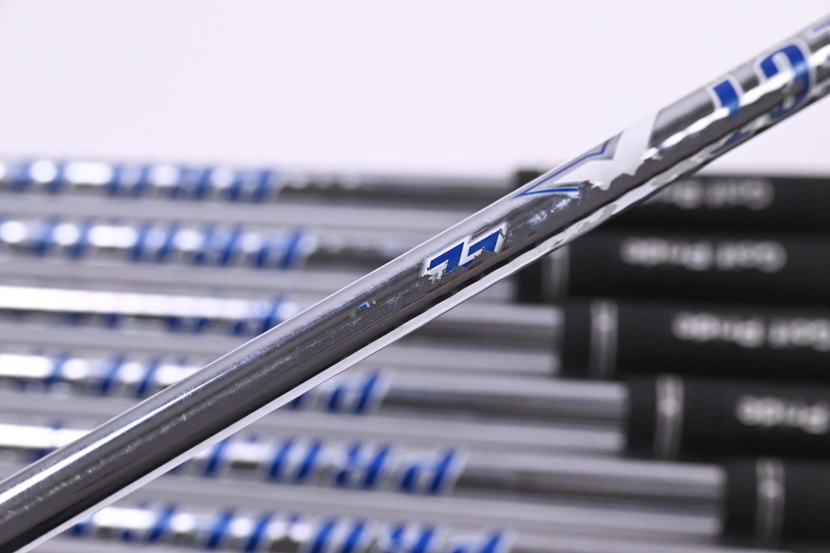 Titleist MB 620 CB/MB Combo Irons / 4-PW / X-Flex Project X LZ Steel Shafts