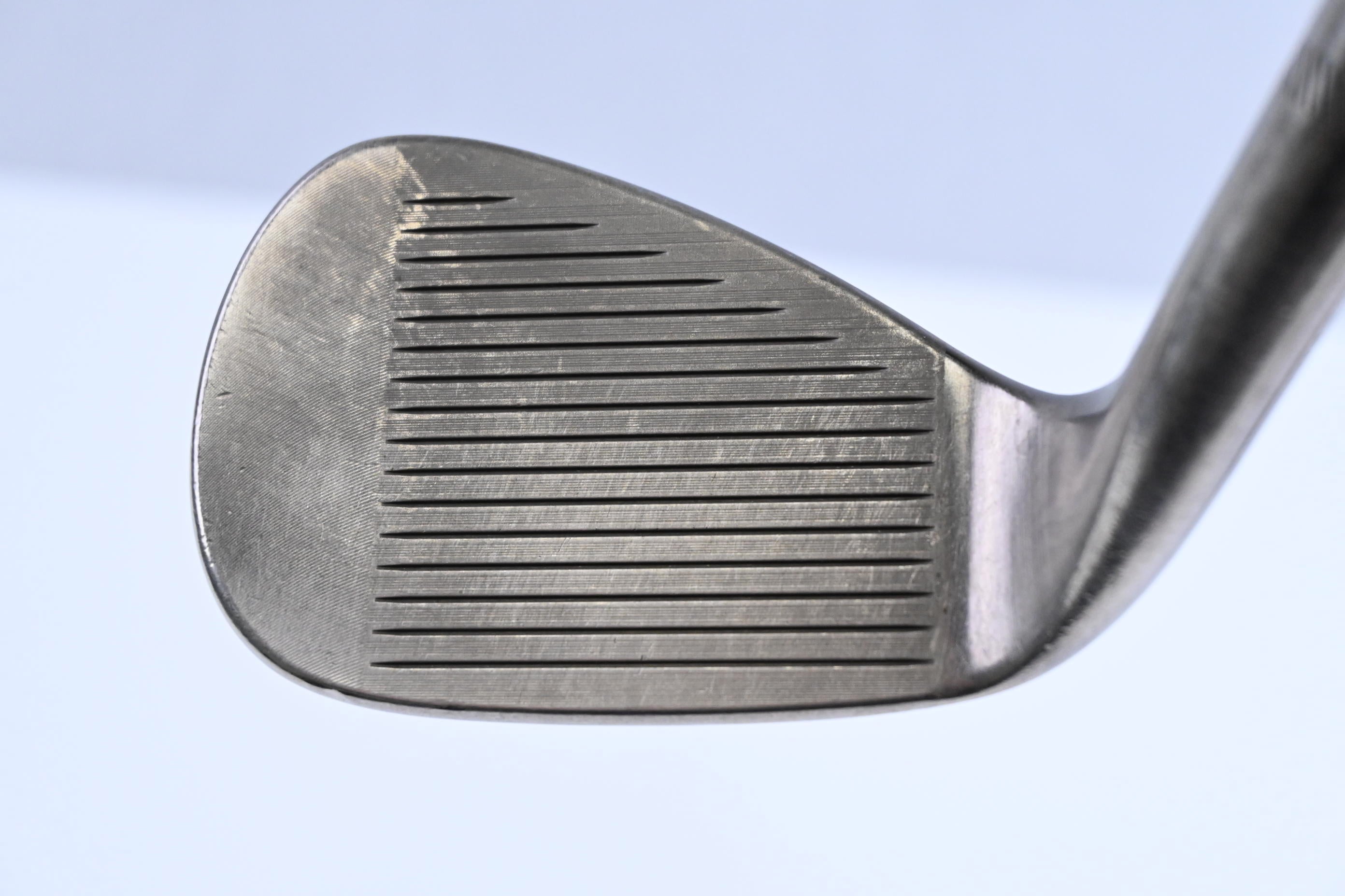 Titleist Vokey SM8 Pitching Wedge / 48 Degree / Regular Flex KBS Tour 90 Shaft