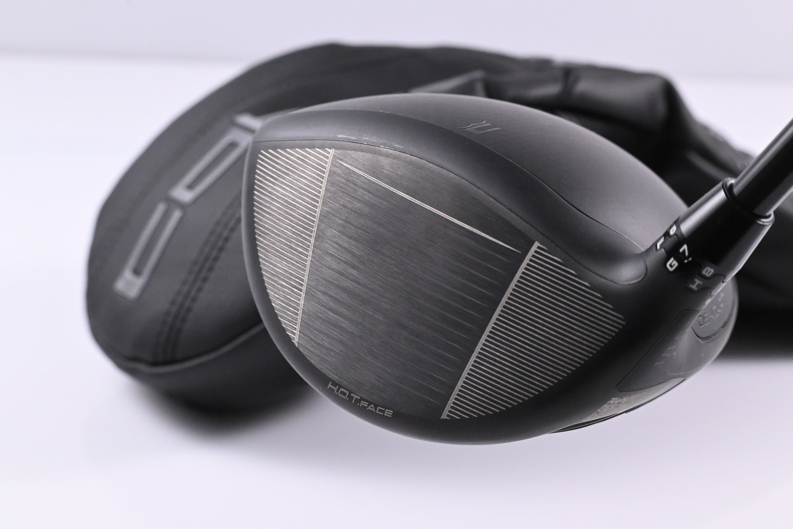 Cobra DS-Adapt LS Driver / 10.5 Degree / X-Flex Denali Black 60 Shaft