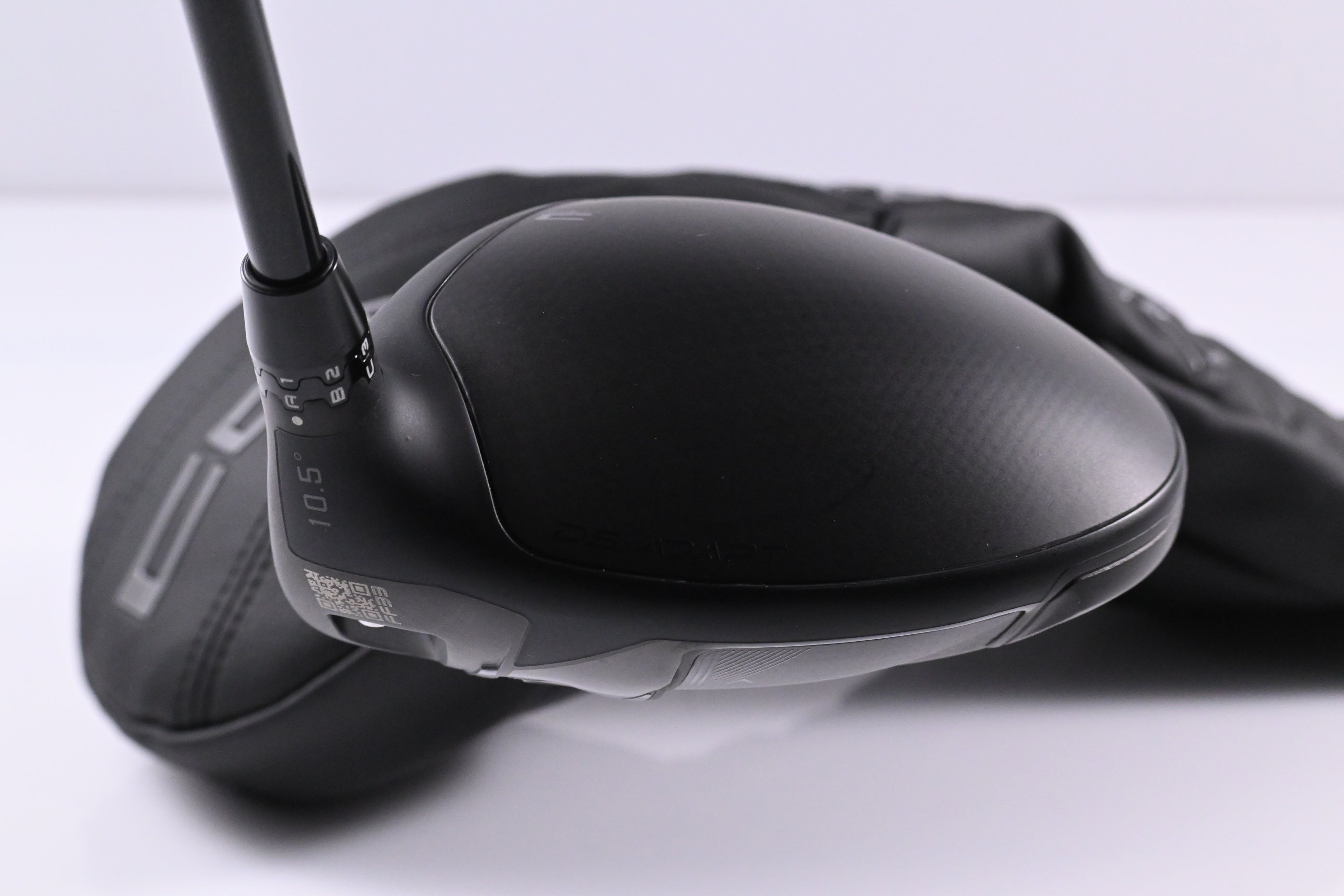 Cobra DS-Adapt LS Driver / 10.5 Degree / X-Flex Denali Black 60 Shaft