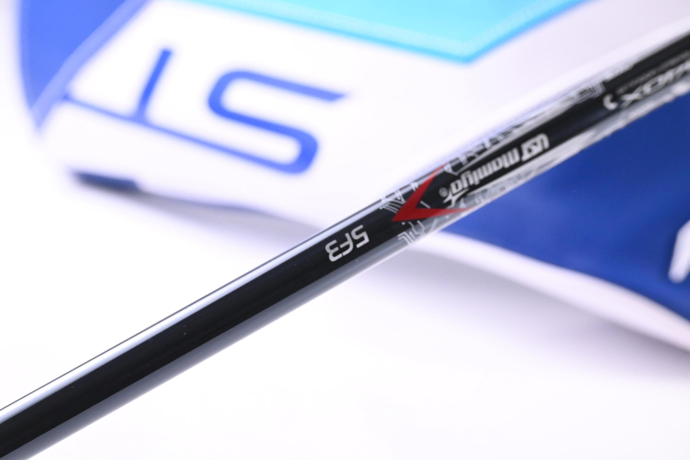 Mizuno ST-Max 230 Driver / 12 Degree / Regular Flex UST LIN-Q Red 5 M40X Shaft