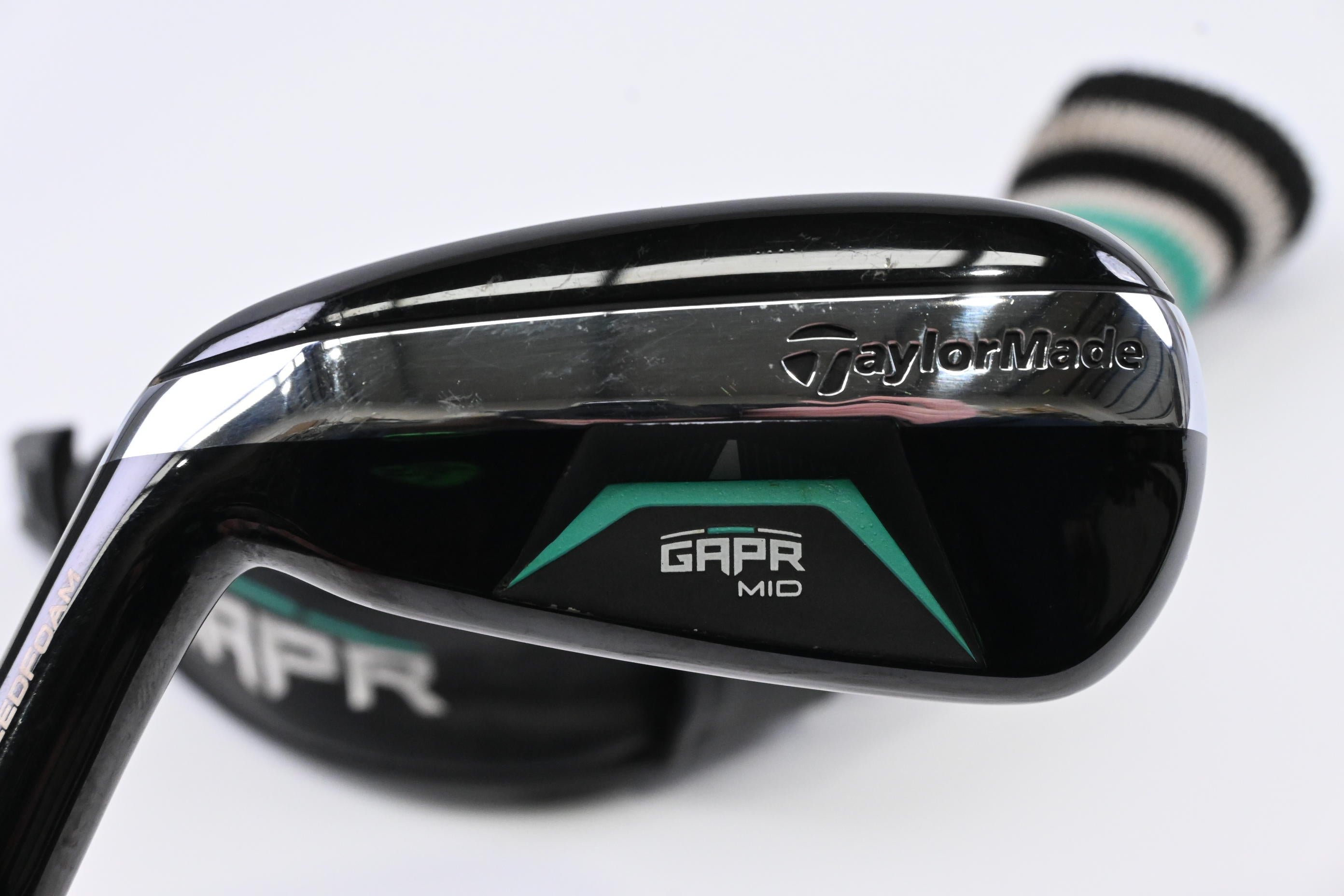 Left Hand Taylormade GAPR Mid #3 Hybrid / 18 Degree / Senior Flex Proforce V2 55