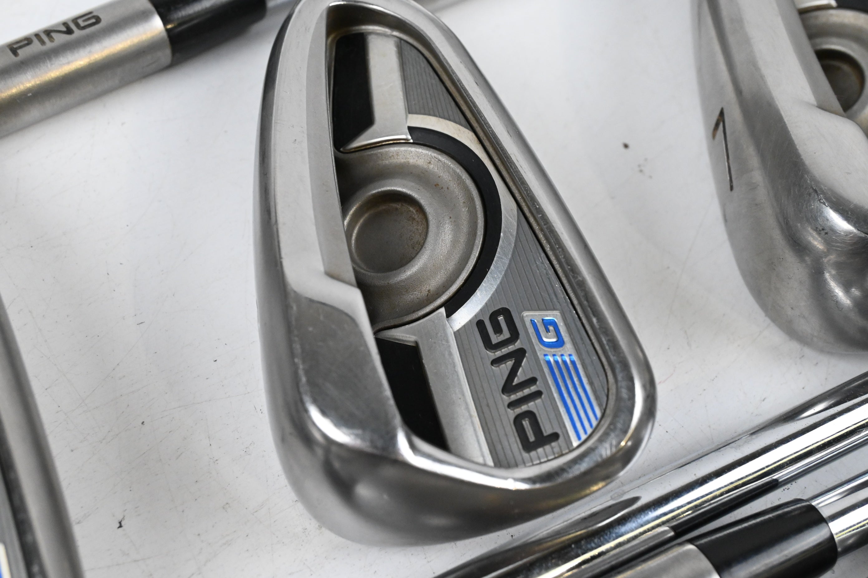 Ping G Series Irons / 5-PW+GW / Yellow Dot / Regular Flex Ping AWT 2.0 Shafts