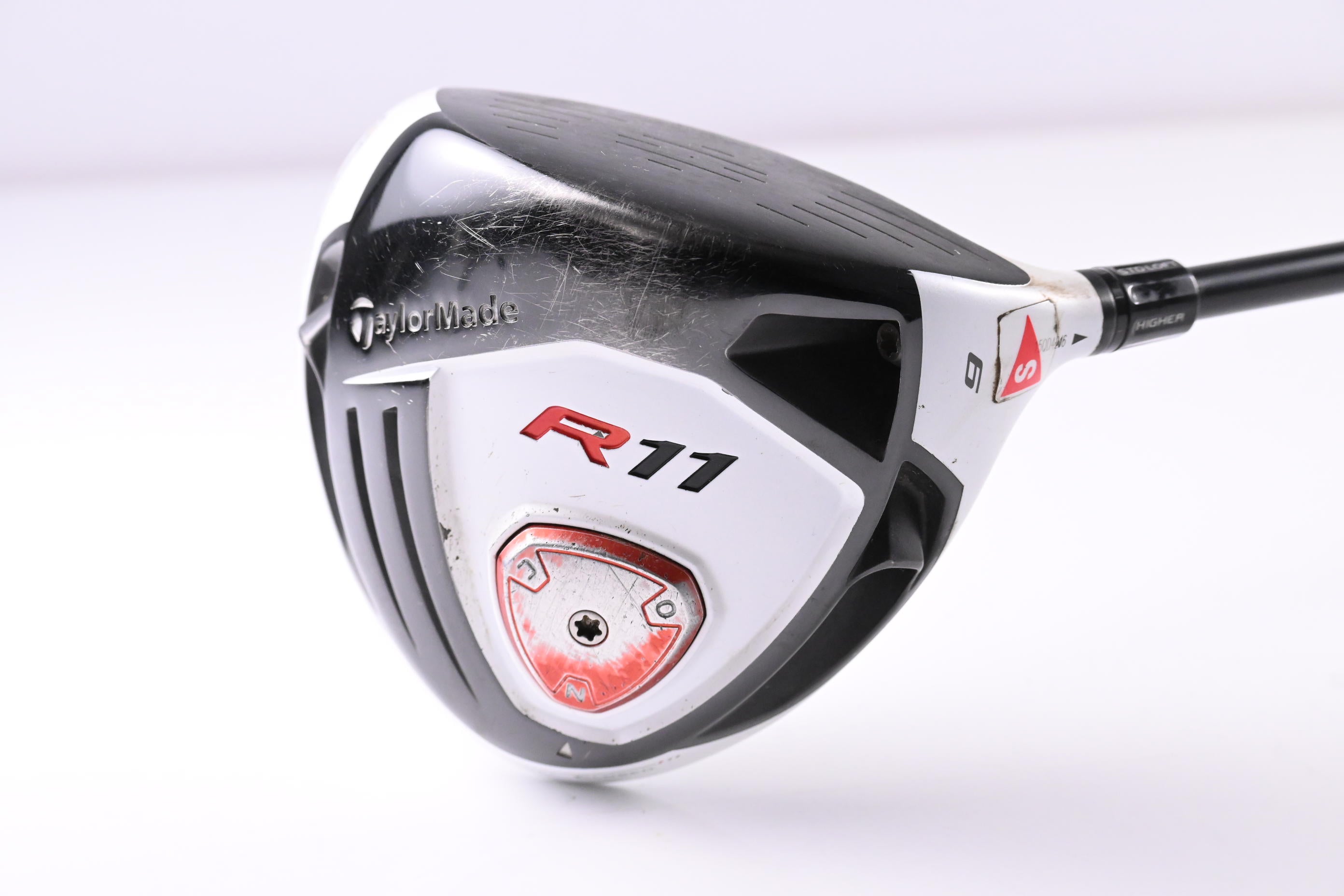 Taylormade R11 Driver / 9 Degree / Stiff Flex Fujikura Blur 60 Shaft