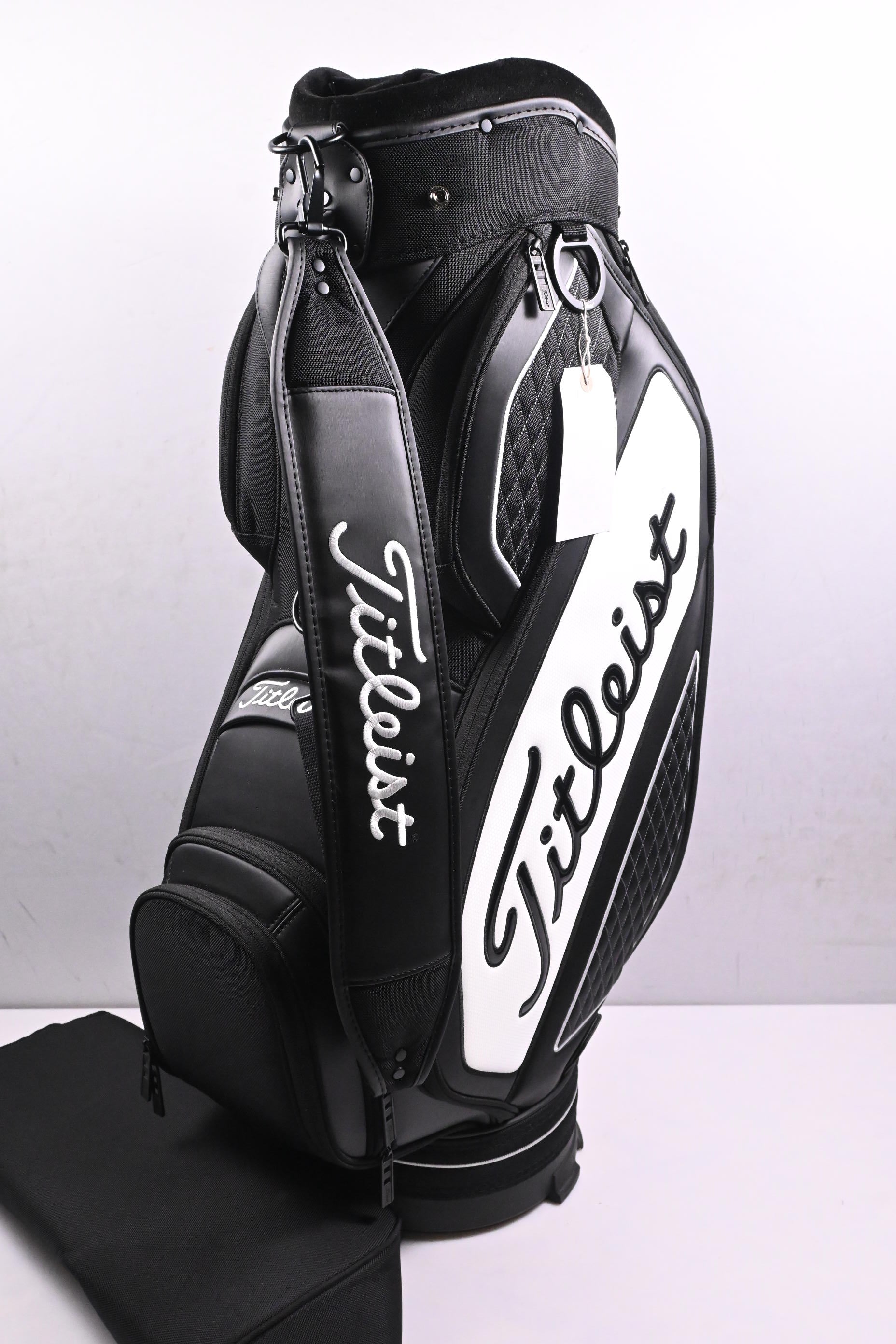 Titleist Midsize Tour Bag / 6-Way Divider / Black, White