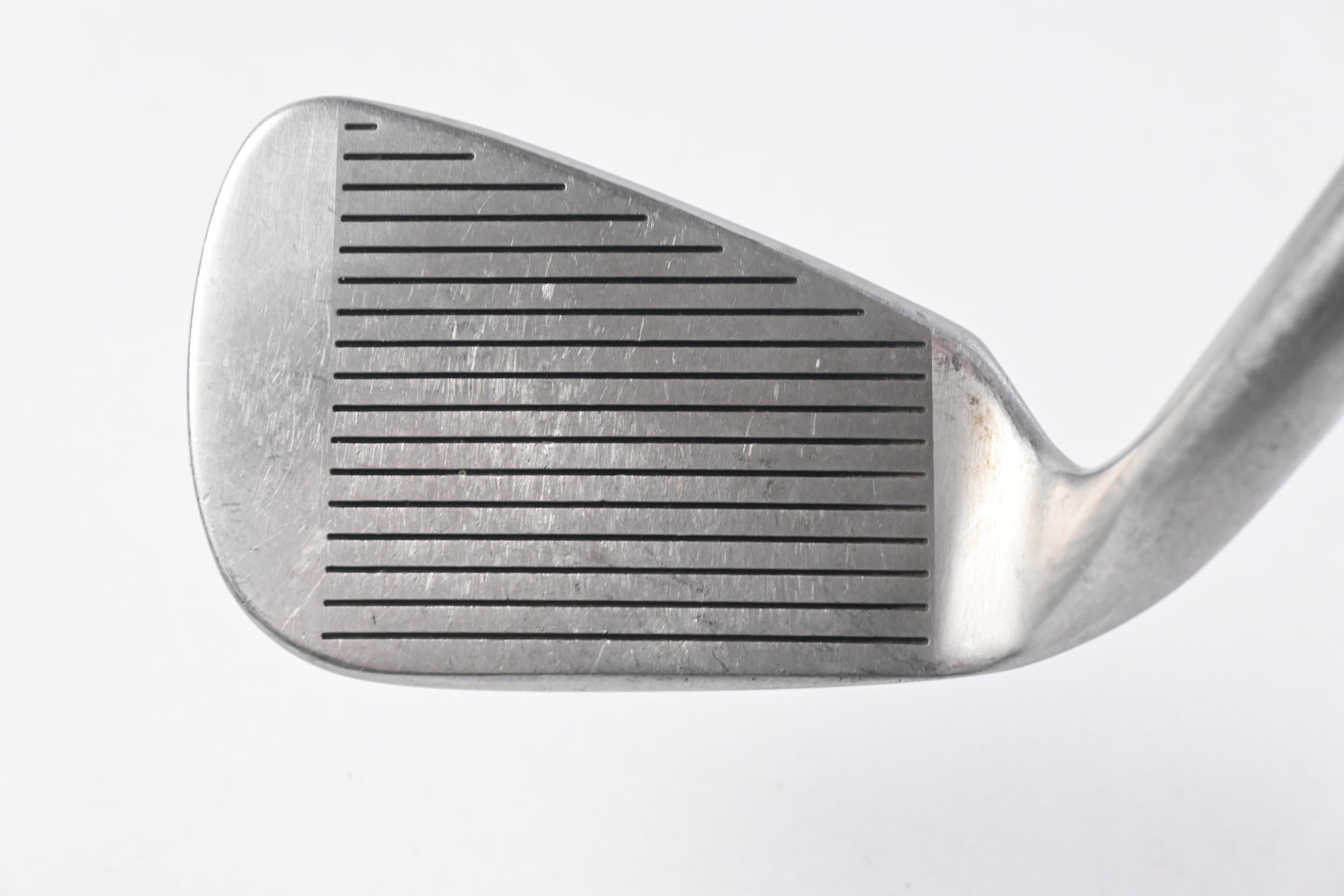Titleist DTR Pitching Wedge / 47 Degree / Regular Flex Dynamic Gold R300U Shaft
