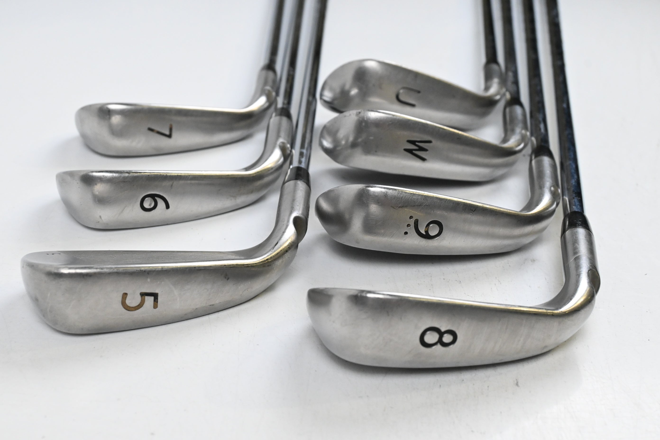 Ping G Series Irons / 5-PW+GW / Yellow Dot / Regular Flex Ping AWT 2.0 Shafts