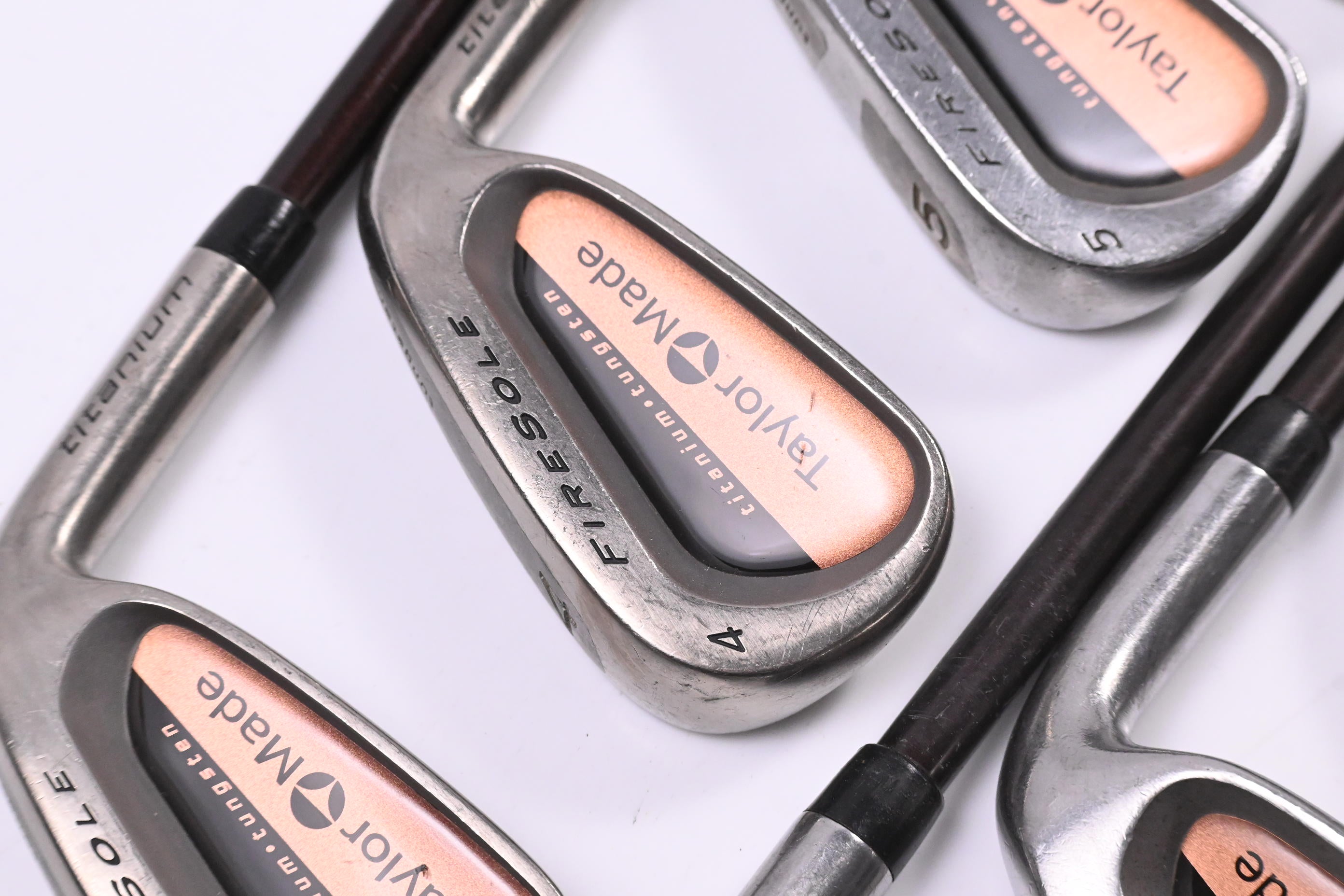 Taylormade Firesole Irons / 3-PW / Regular Flex Taylormade Bubble R-80 Shafts