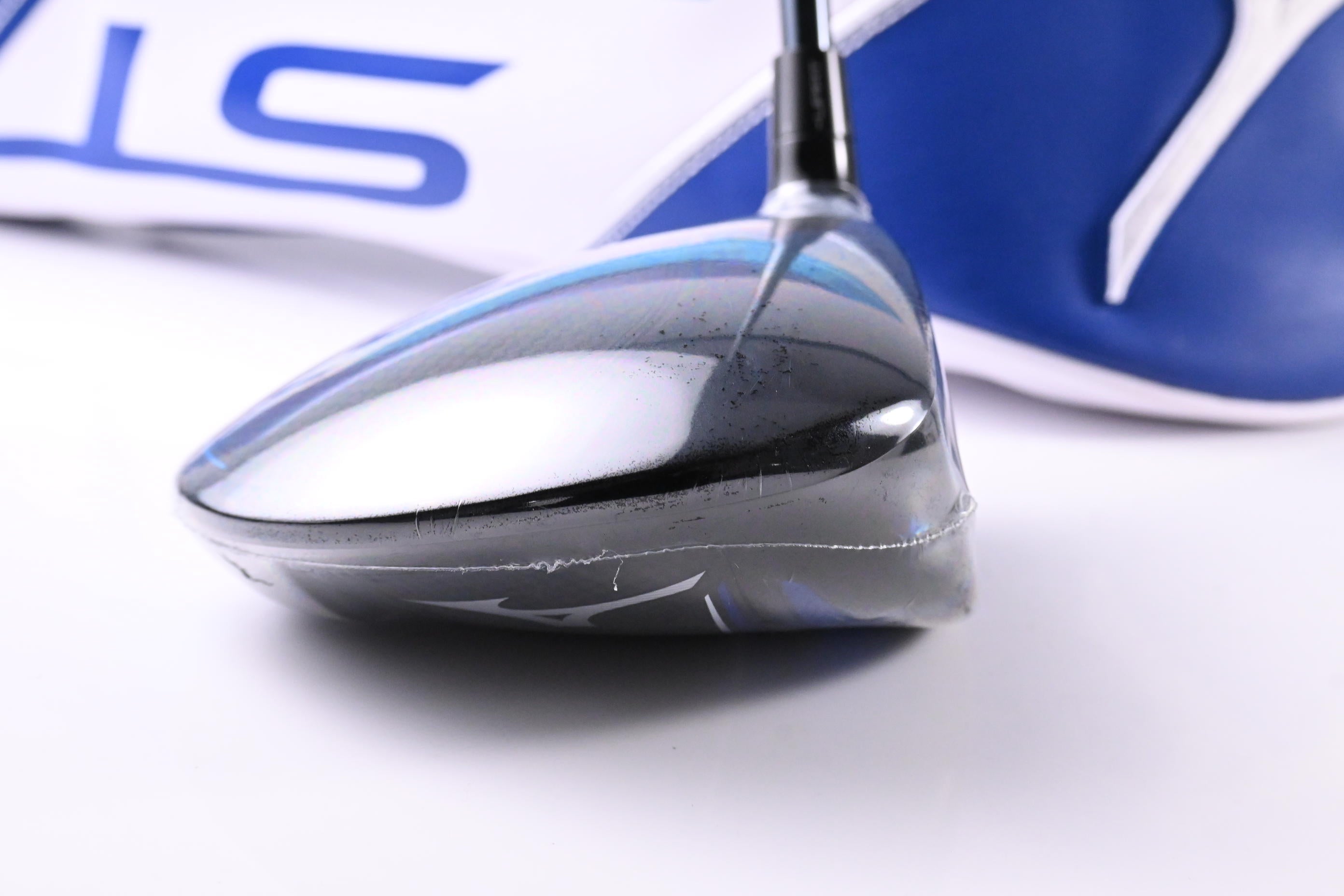 Mizuno ST-Max 230 Driver / 10.5 Degree / Regular Flex UST LIN-Q Red 5 M40X Shaft