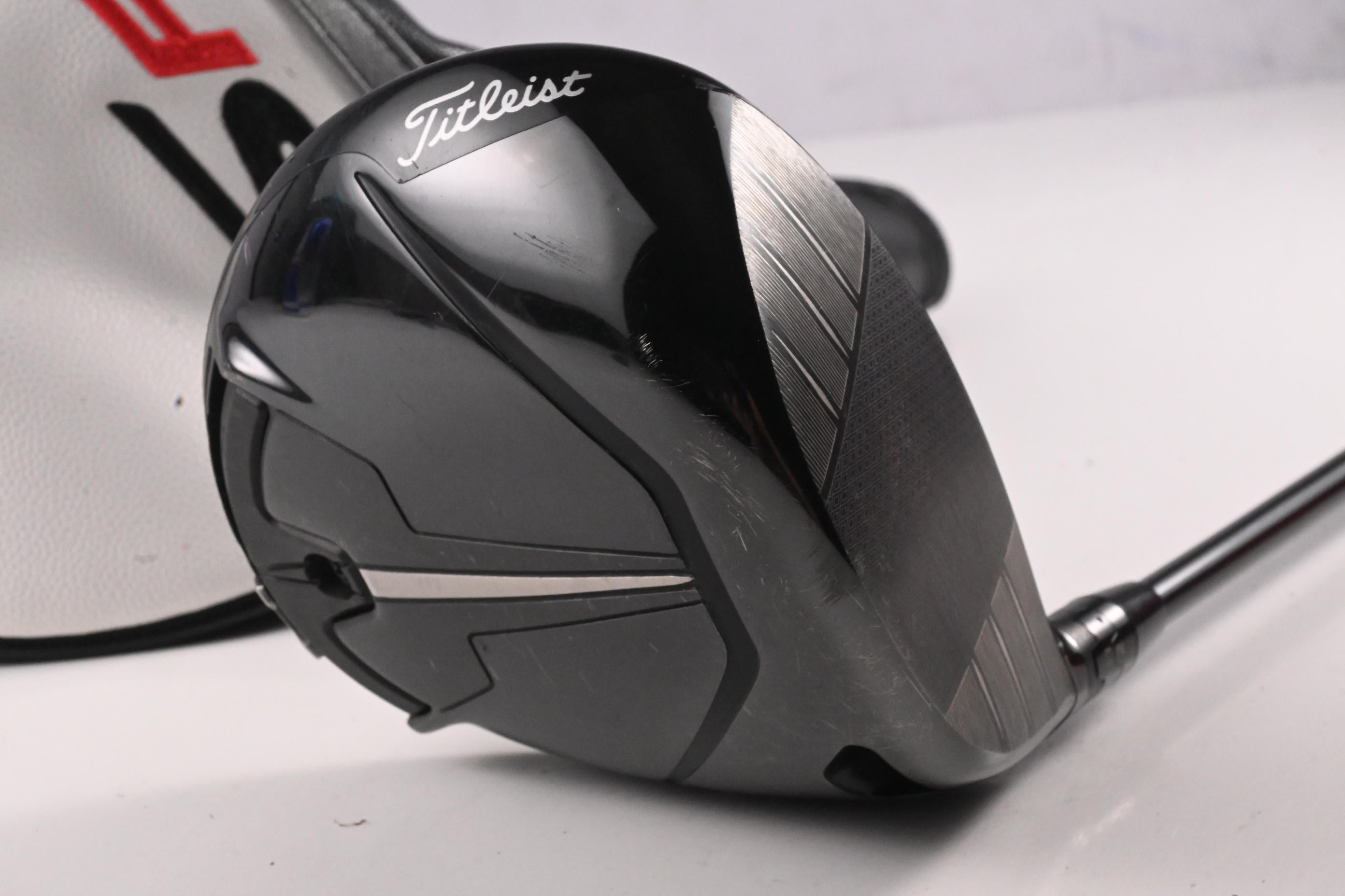 Titleist TSR3 Driver / 10 Degree / Stiff Flex HZRDUS Smoke Black RDX 60 Shaft