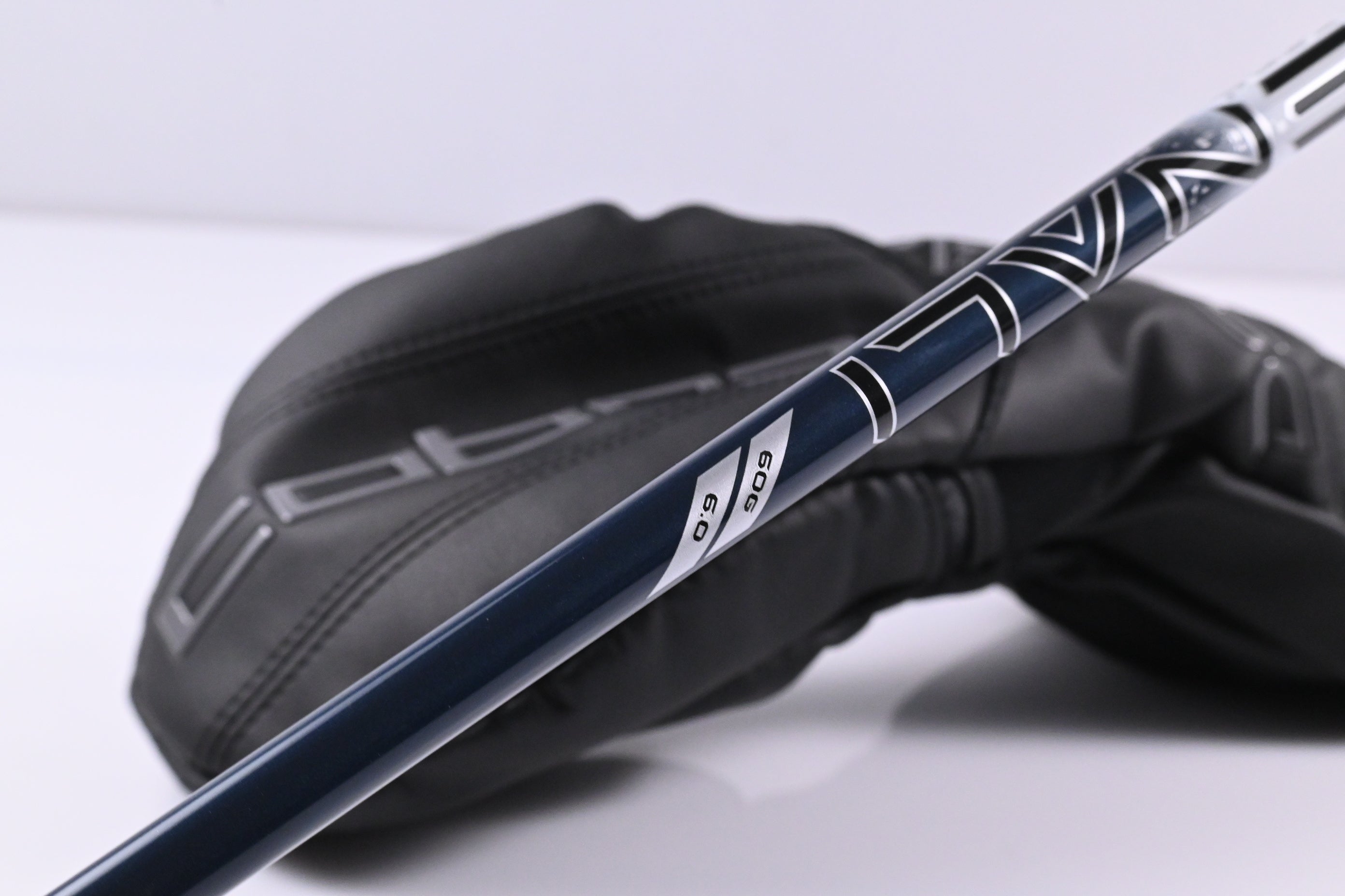 Left Hand Cobra DS-Adapt MAX-K Driver / 10.5 Degree / Stiff Flex Denali Blue 60