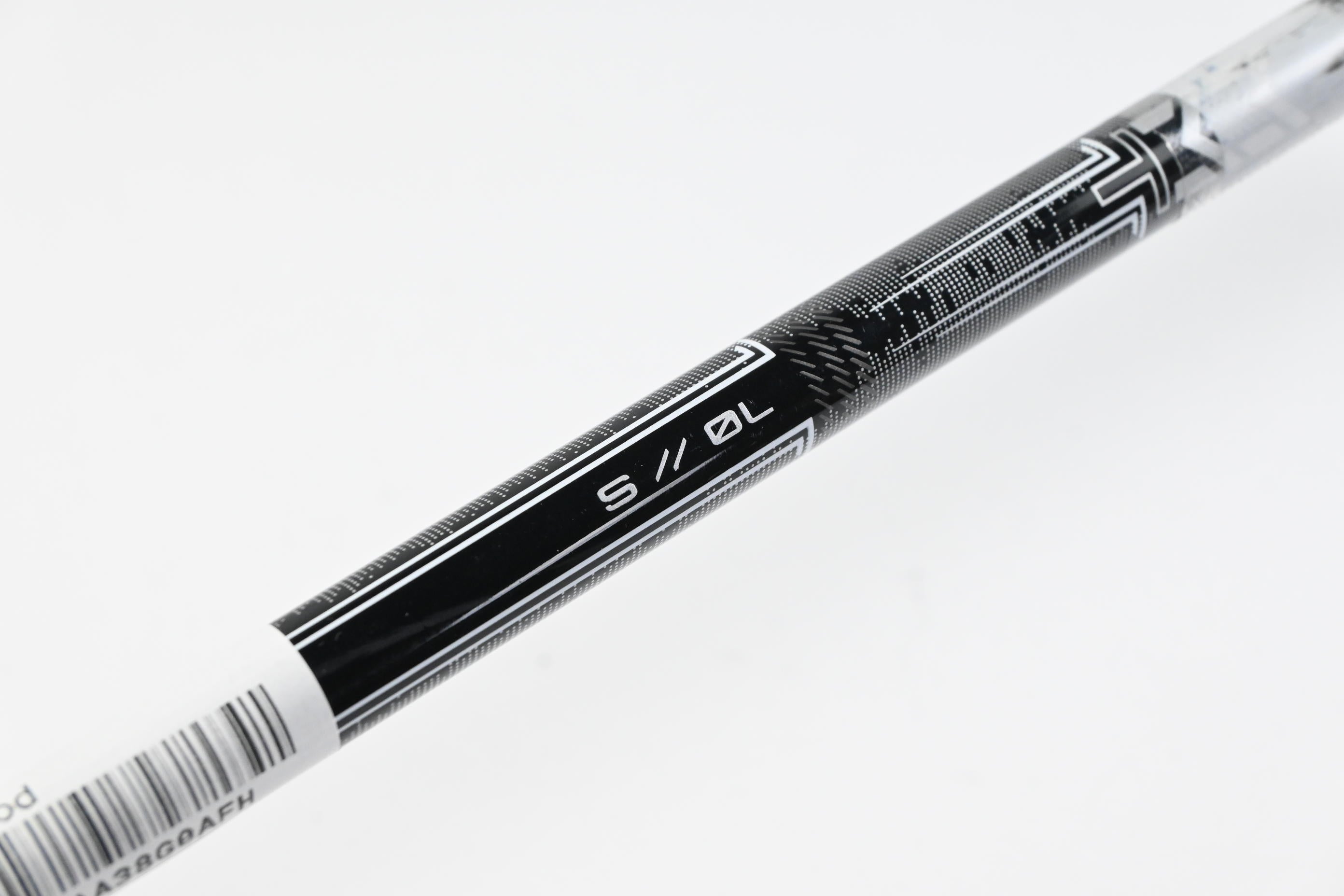 Callaway Apex UW 24 #2 Hybrid / 17 Degree / Stiff Flex MMT Black 70 Shaft