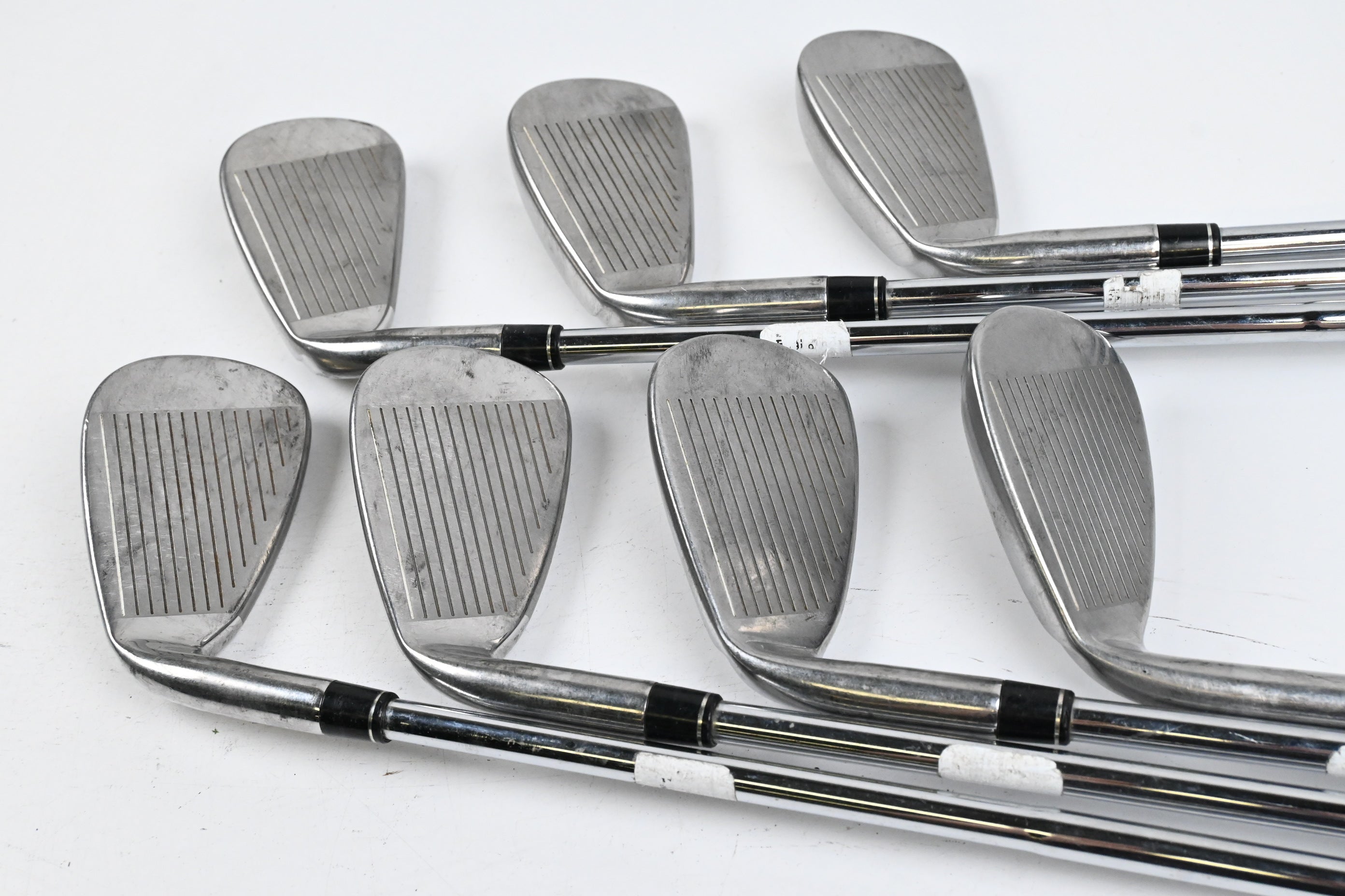 Taylormade Aeroburner Irons / 5-PW+SW / Regular Flex Aeroburner Shafts