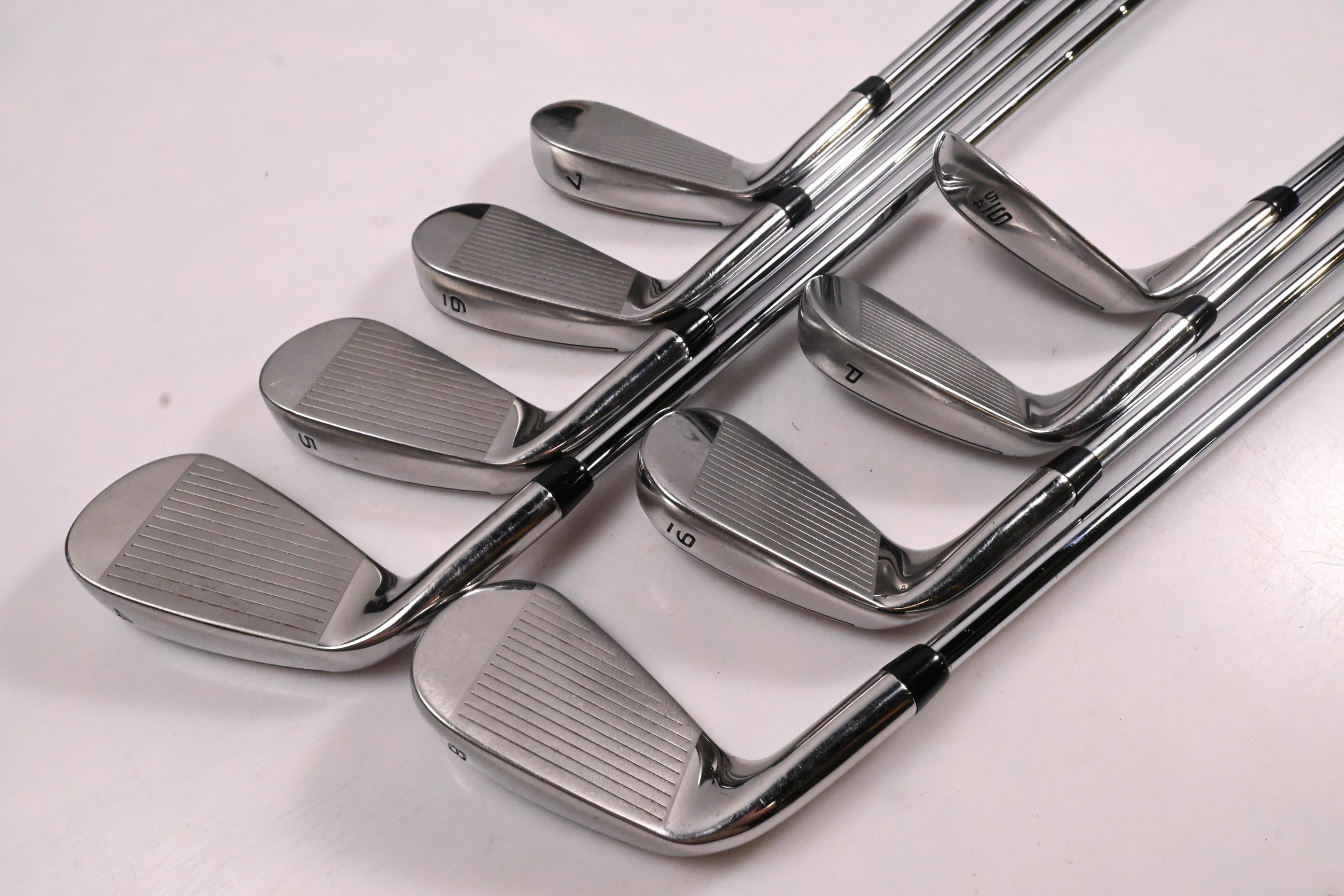 Callaway Paradym Ai Smoke Irons / 4-PW+SW / Stiff Flex Elevate MPH 95 Shafts