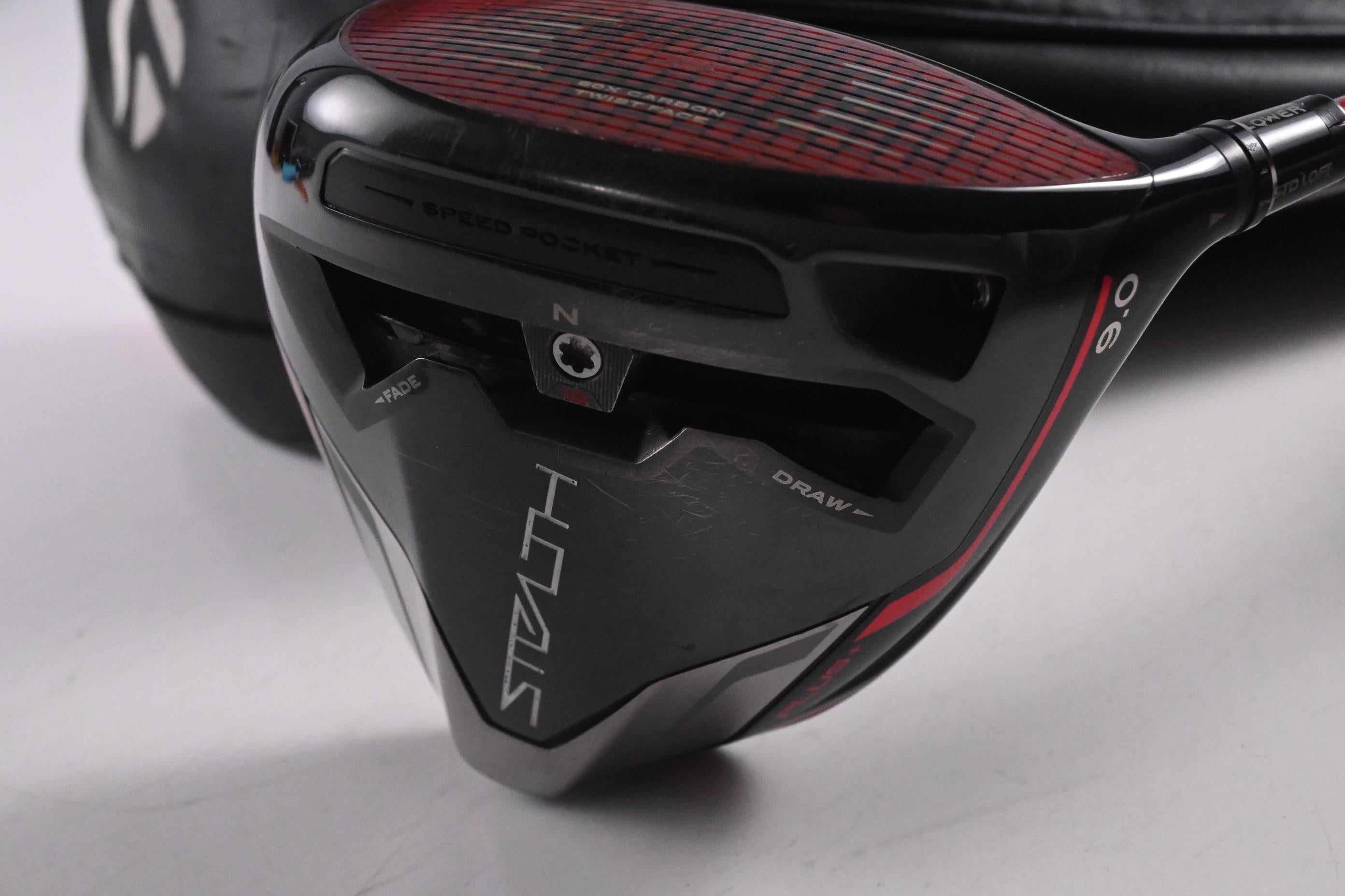 Taylormade Stealth Plus Driver / 9 Degree / Regular Flex Fujikura Ventus Red 5