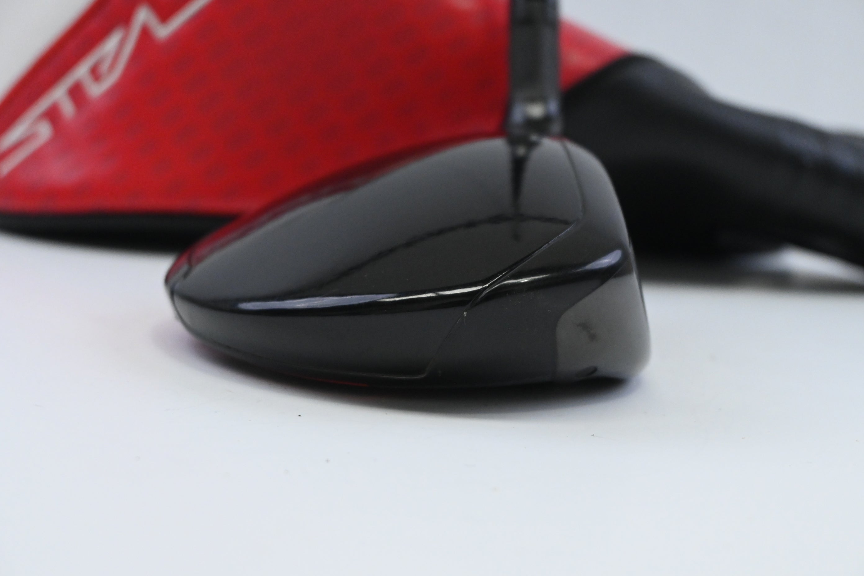 Taylormade Stealth 2 #3 Wood / 16.5 Degree / Regular Flex Fujikura Ventus TR Red