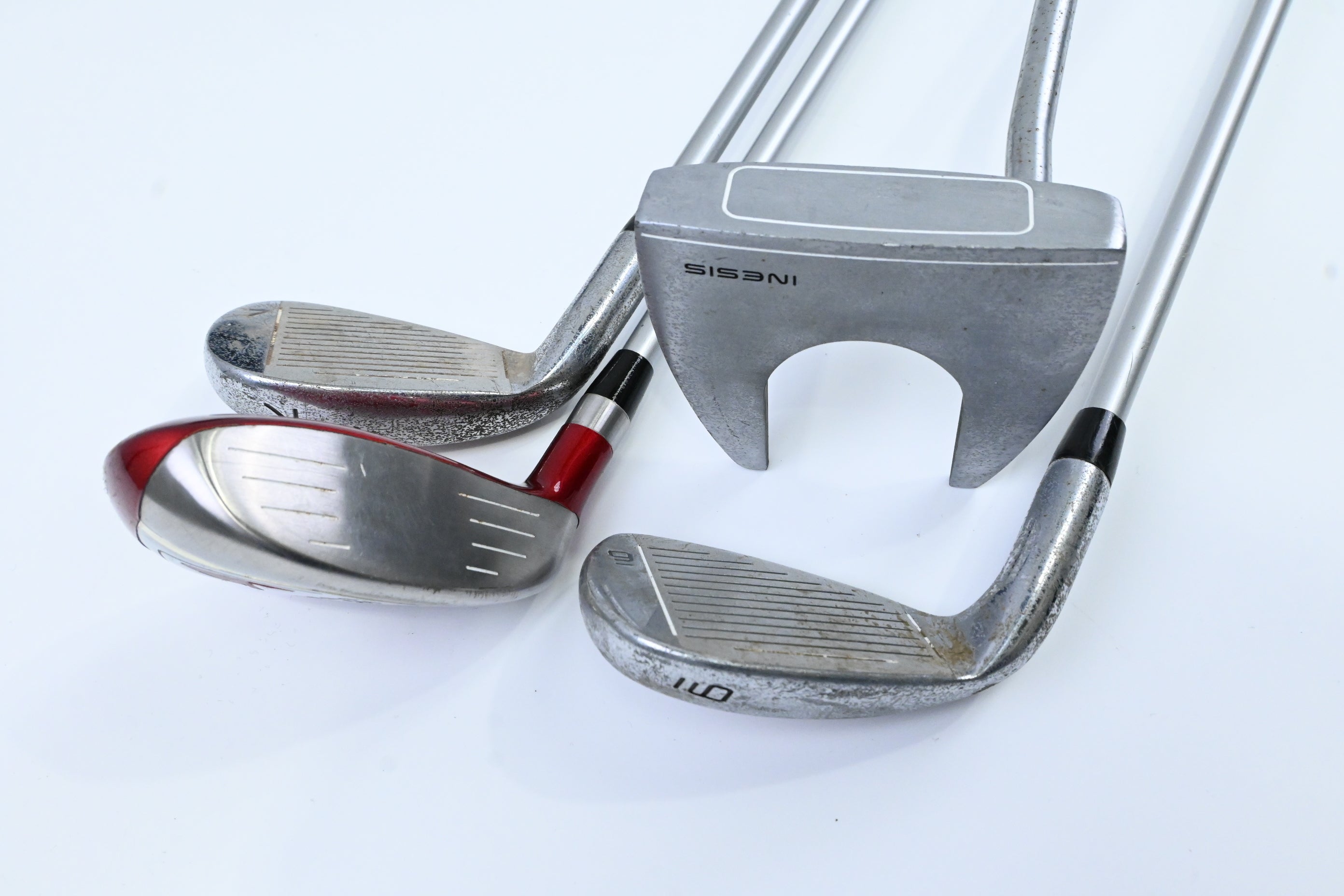 Junior Inesis 500 Package Set / Hybrid, Irons, Putter, Bag