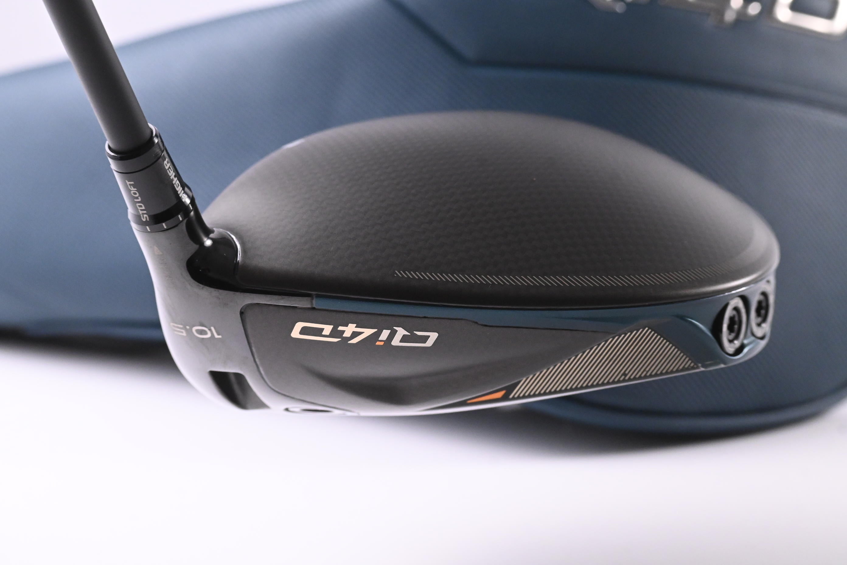 Taylormade Qi4D Driver / 10.5 Degree / Regular Flex Reax Blue 50 Shaft
