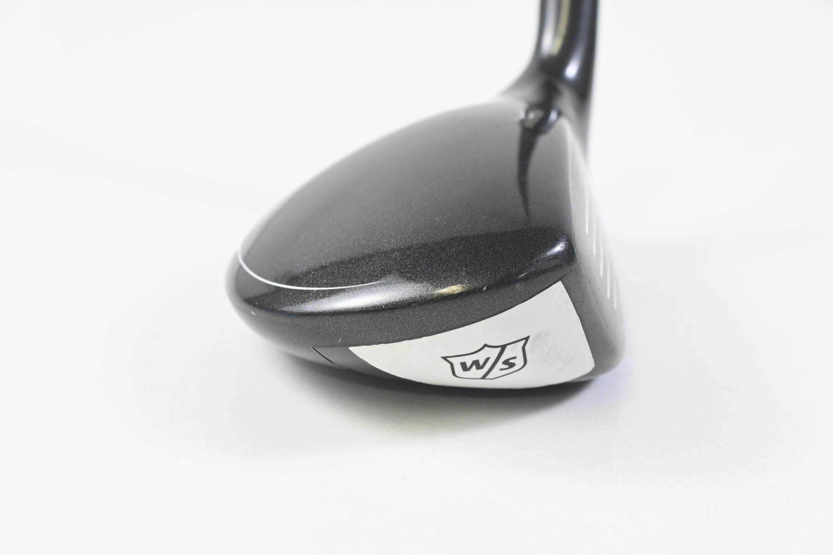 Wilson Launch Pad #3 Hybrid / 19.5 Degree / Regular Flex Helium Black 66 Shaft