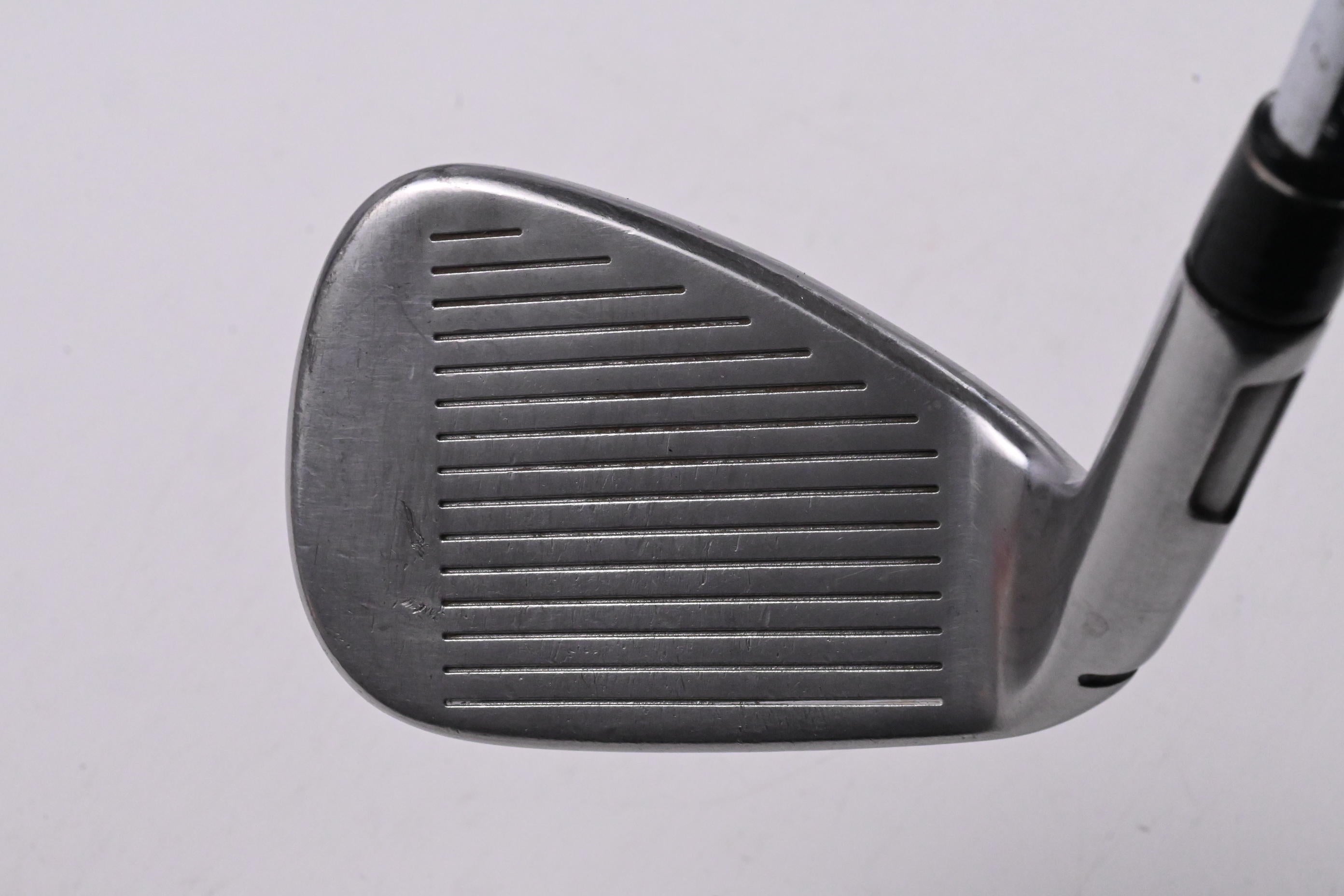 Taylormade M5 Pitching Wedge / 45 Degree / Regular Flex XP 100 Shaft