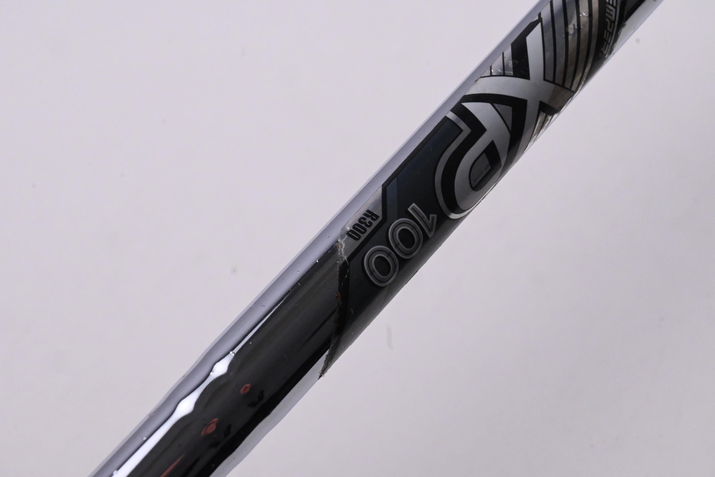 Taylormade M5 Pitching Wedge / 45 Degree / Regular Flex XP 100 Shaft