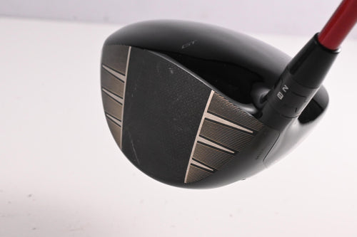 Titleist GT3 Driver / 11 Degree / Senior Flex Denali Red 50 Shaft