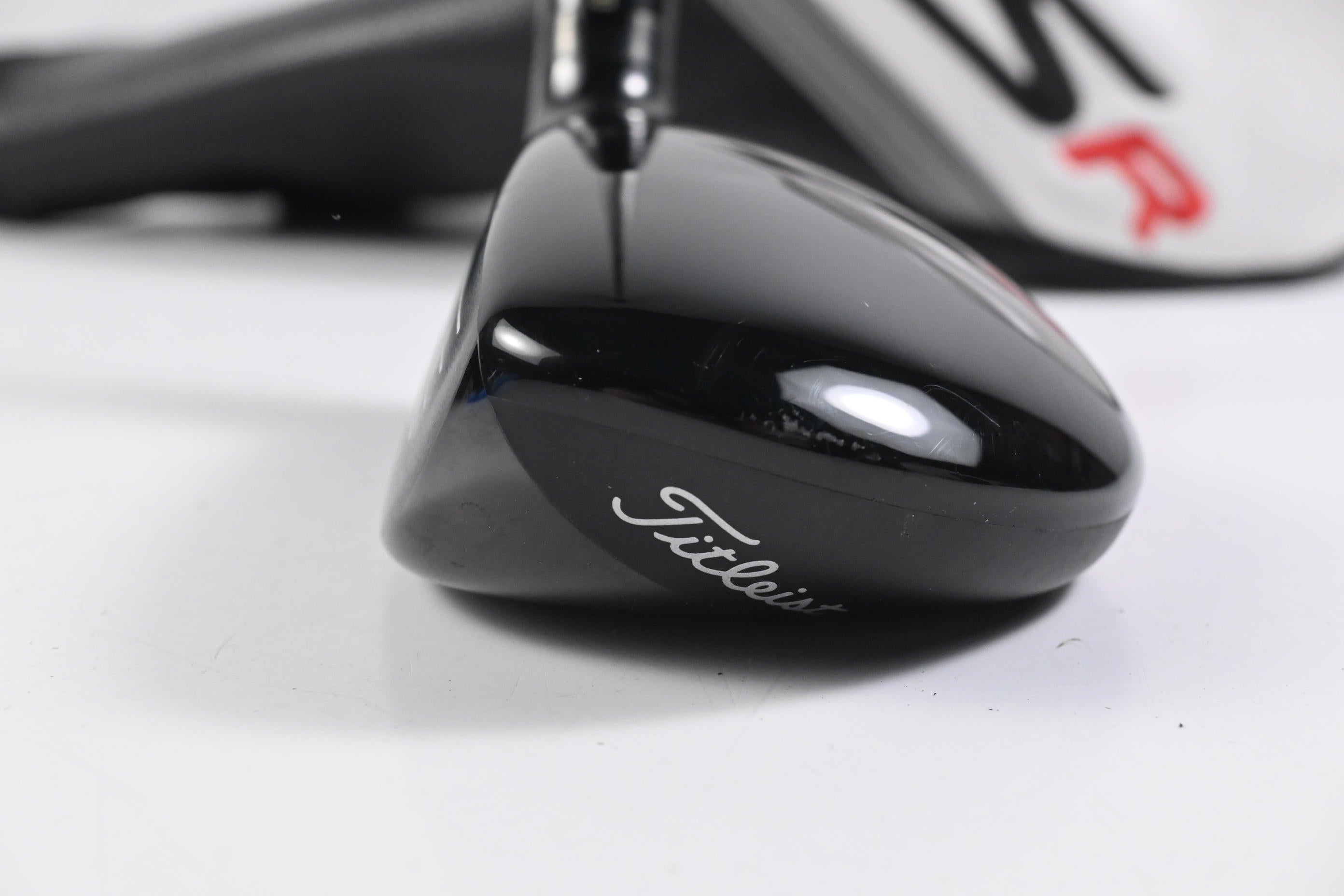 Left Hand Titleist TSR2 #4 Hybrid / 21 Degree / Senior Flex MMT Speedmesh 50