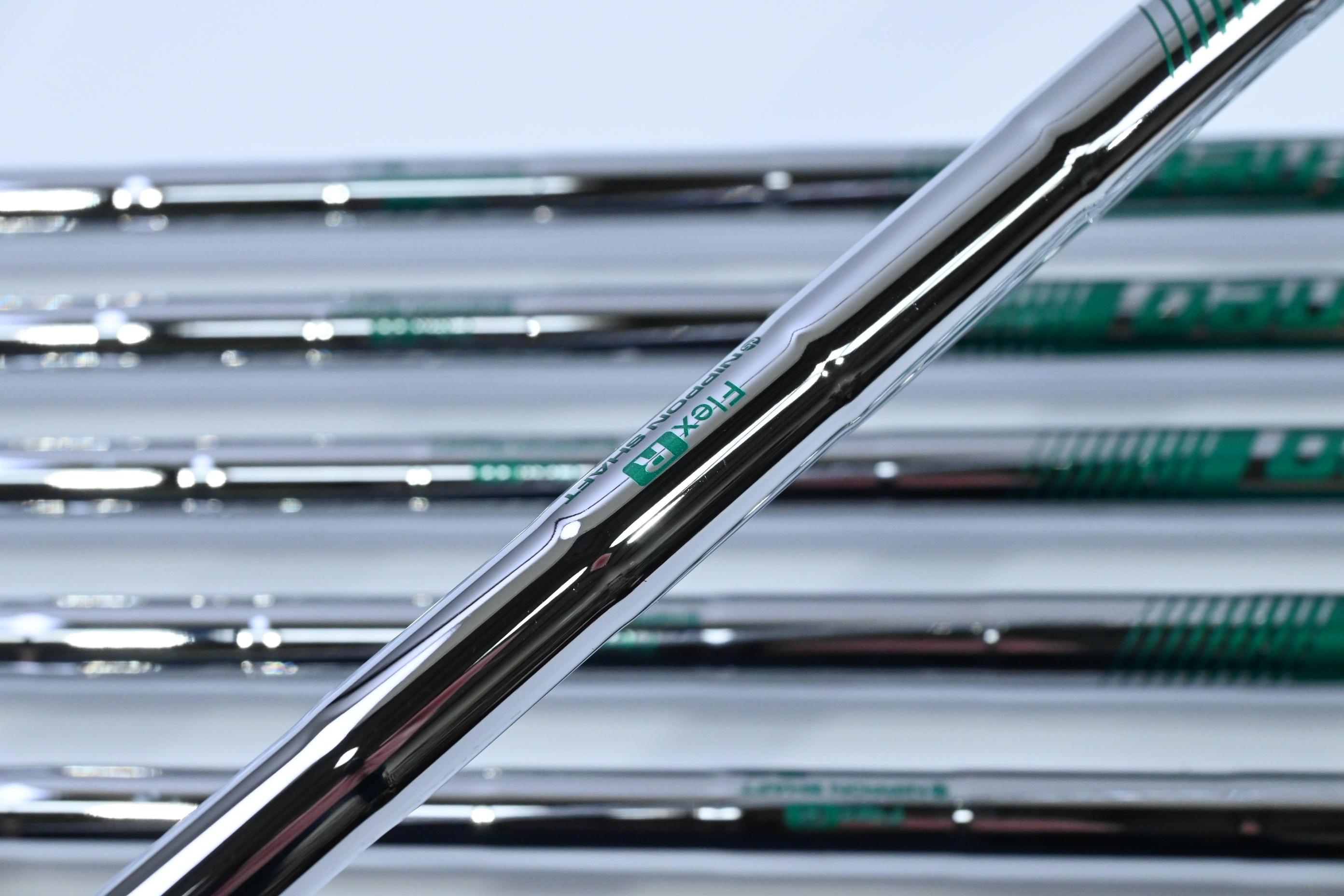 Mizuno JPX 925 Forged Irons / 5-PW / Regular Flex NS Pro 950 GH Neo Shafts