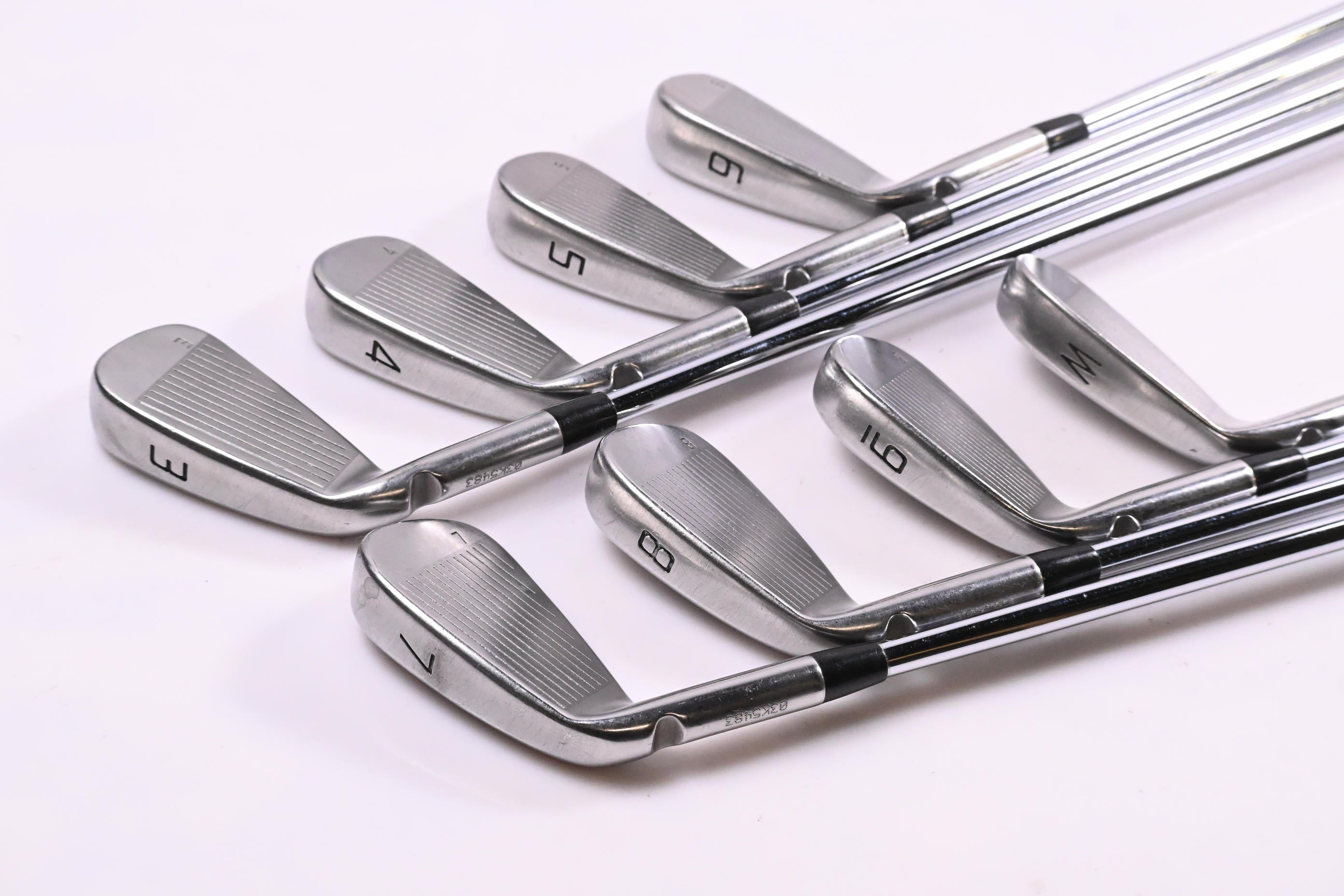 Ping i-Series E1 Irons / 3-PW / Black Dot / Regular Flex Ping AWT 2.0 Shafts