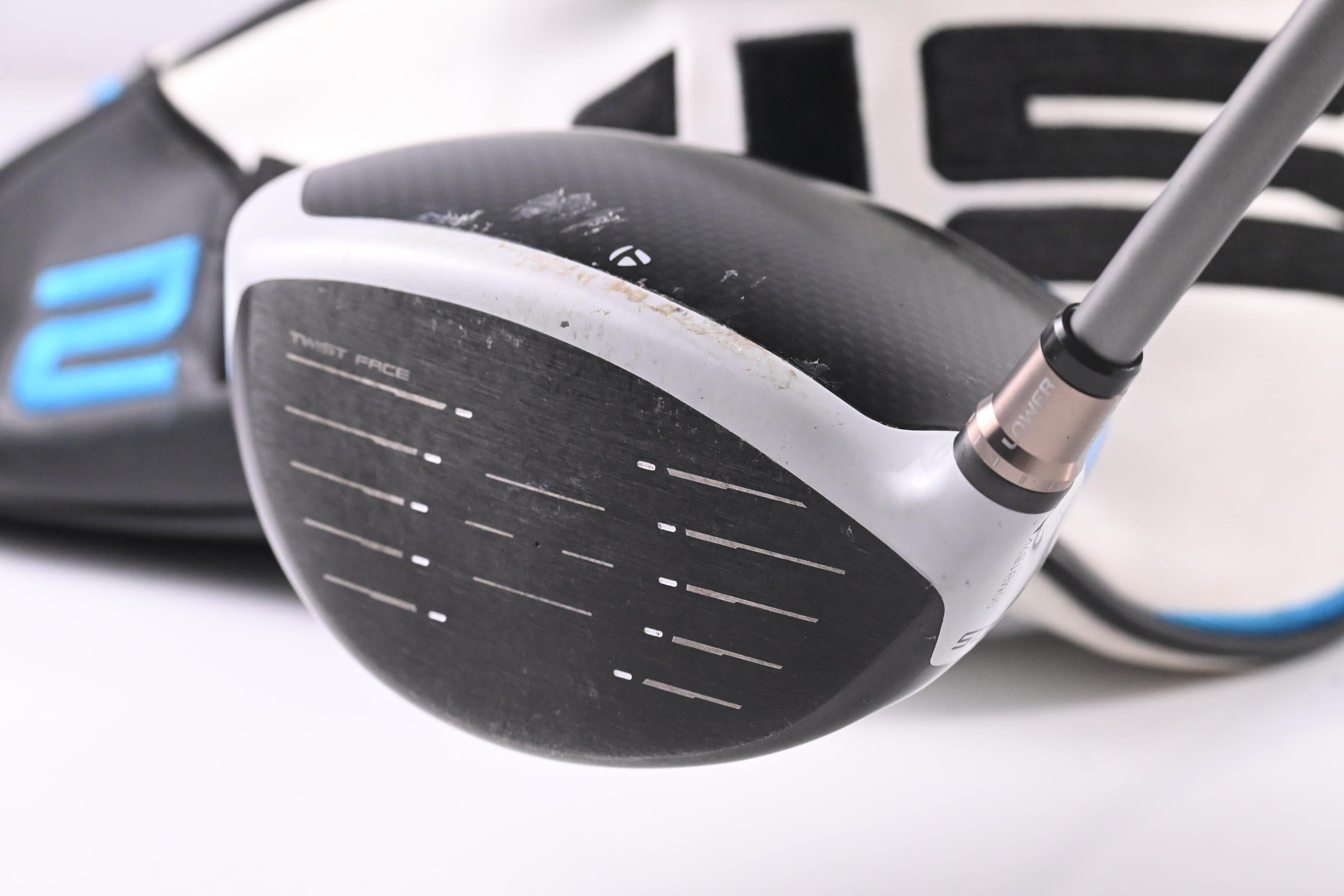Taylormade SIM2 Max Driver / 10.5 Degree / Regular Flex Reax Blue 40 Shaft