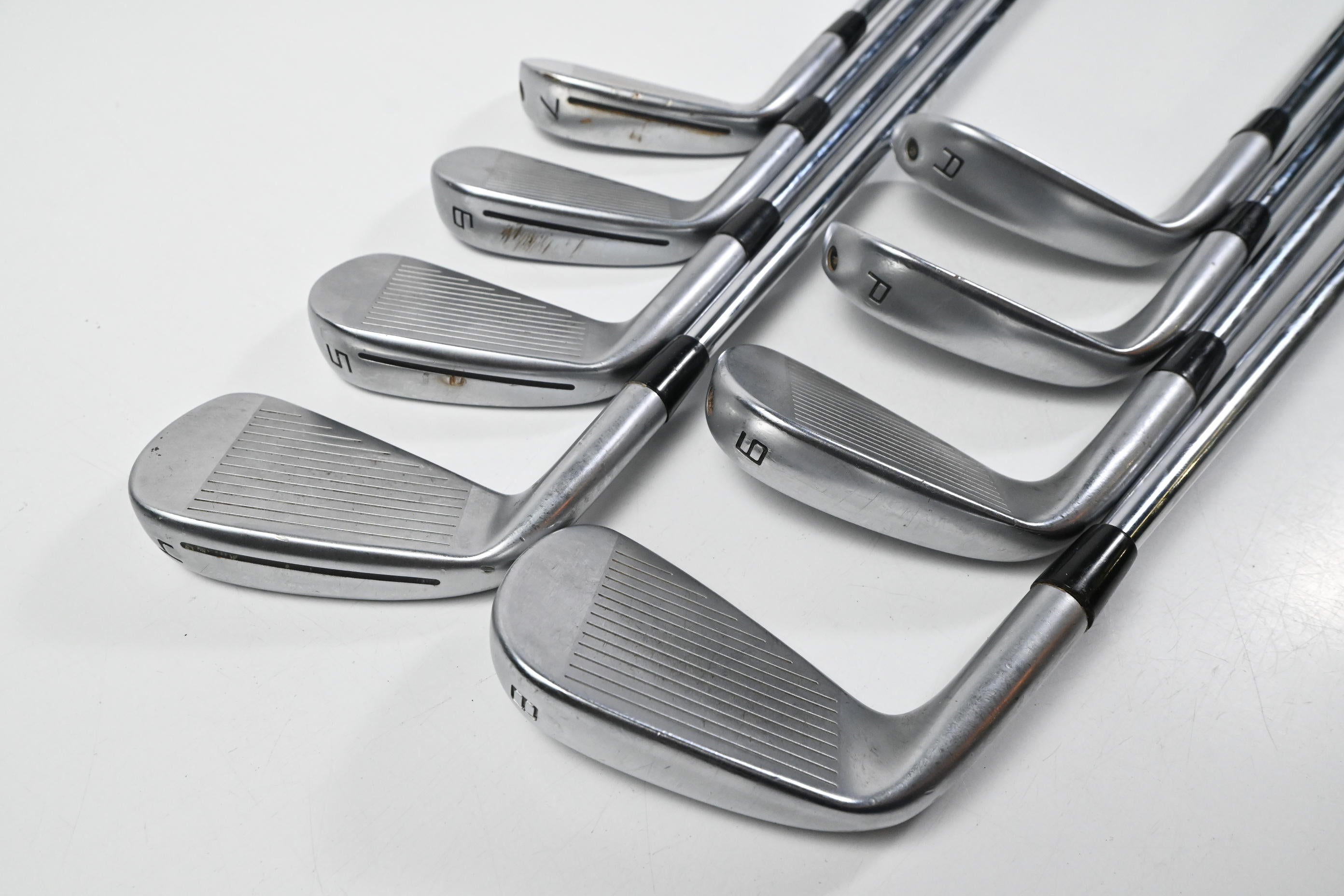 Taylormade P790 2023 Irons / 4-PW+GW / Stiff Flex Dynamic Gold S300 105 Shafts
