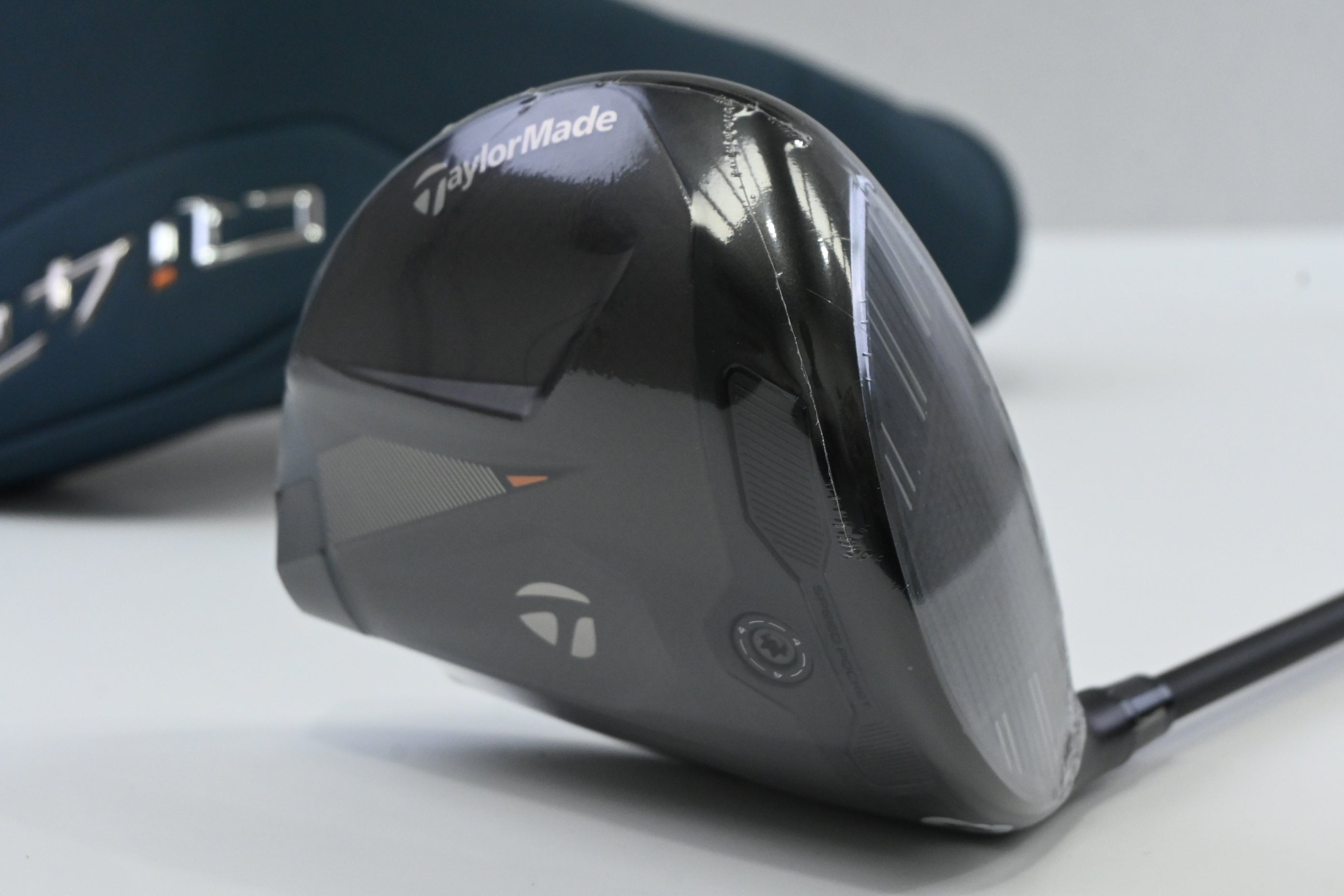 Taylormade Qi4D Max Driver / 12 Degree / Regular Flex Taylormade Reax Blue 50