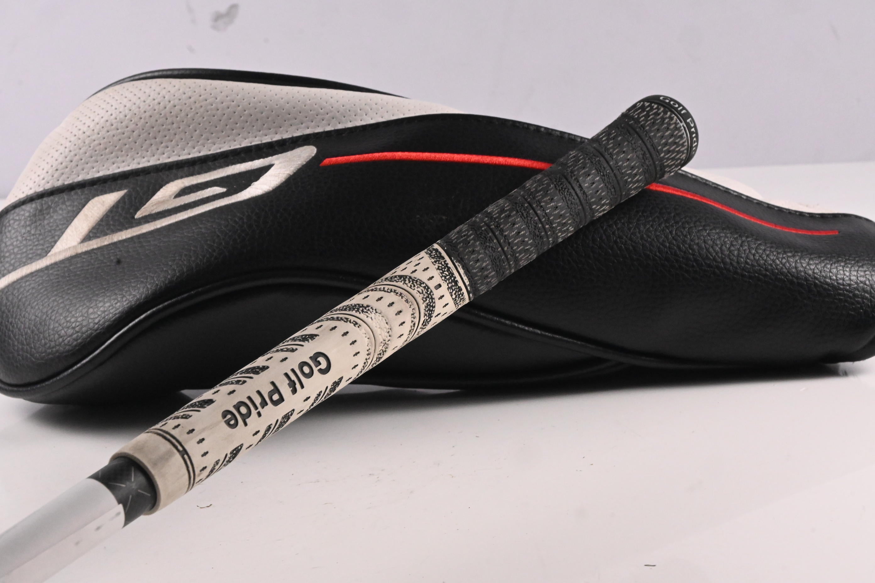 Titleist GT2 Driver / 11 Degree / Stiff Flex Tensei 1K Blue 55 Shaft