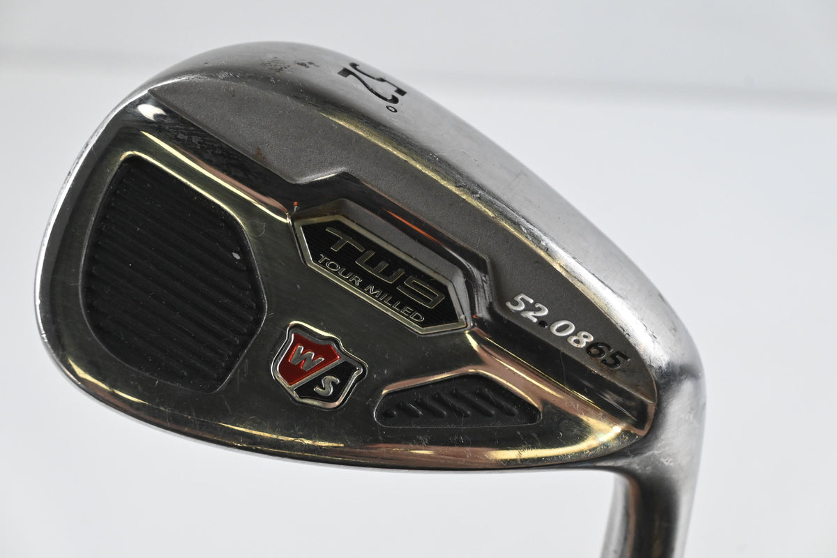 Wilson TW9 Gap Wedge / 52 Degree / Wedge Flex Dynamic Gold Shaft