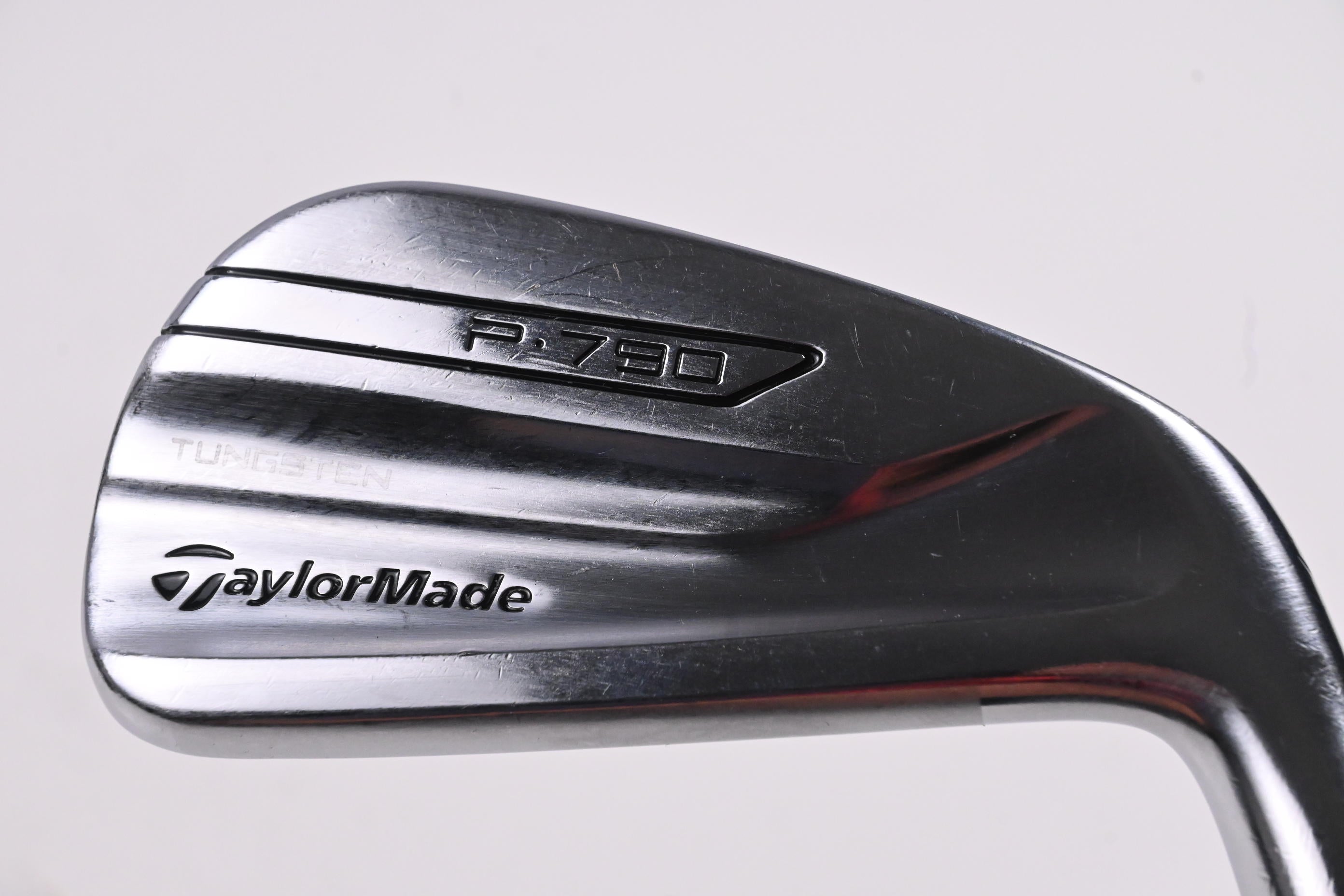 Taylormade P790 UDI 2017 #2 Iron / 17 Degree / Stiff Flex HZRDUS Black 85 Shaft
