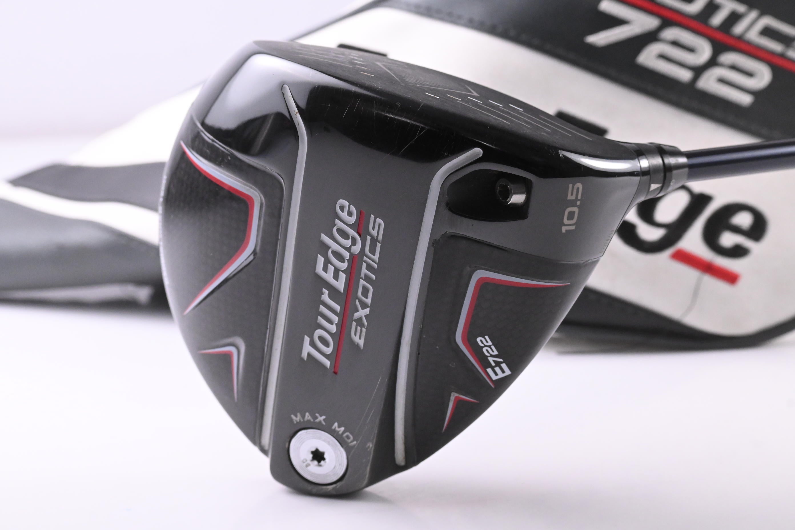 Tour Edge E722 Driver / 10.5 Degree / Regular Flex Fujikura Ventus Blue 6 Shaft