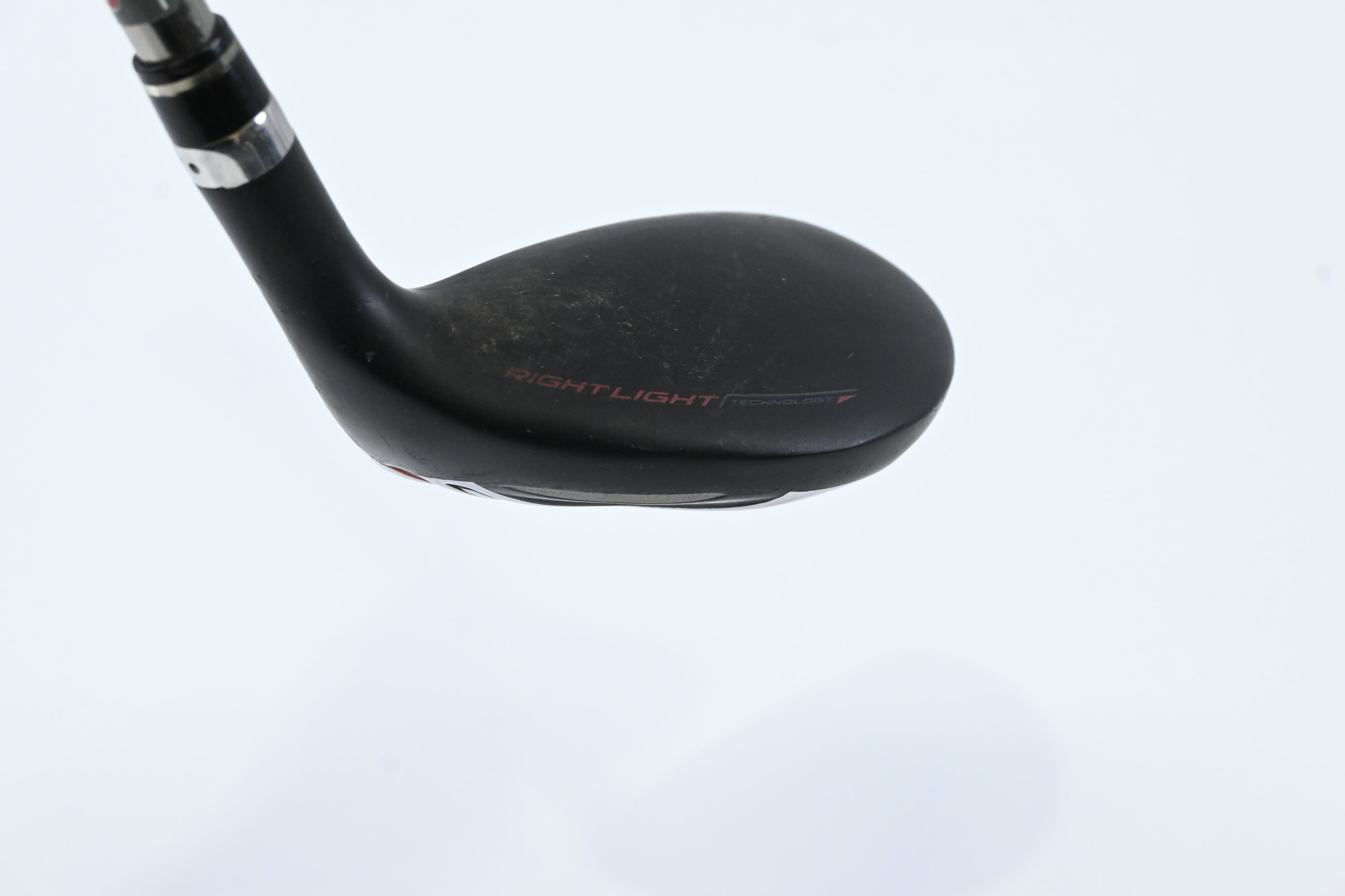 Wilson D200 #4 Hybrid / 22 Degree / Stiff Flex UST Elements Chrome 54