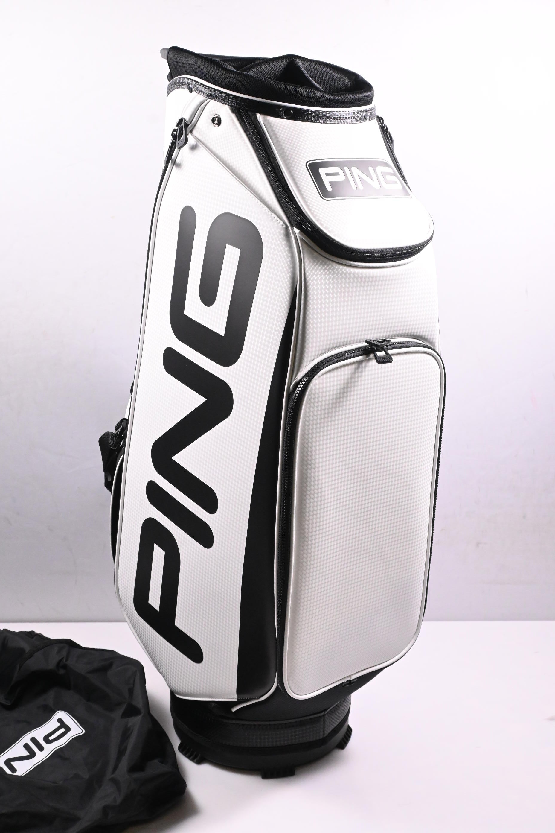 Ping Tour Bag / 6-Way Divider / White, Black