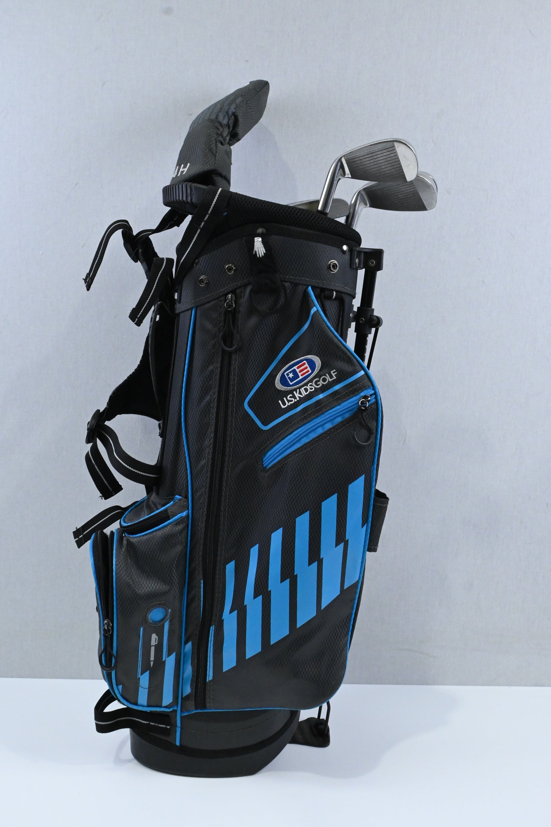 Junior US Kids WT-20 Package Set / Hybrid, Irons, Putter, Bag