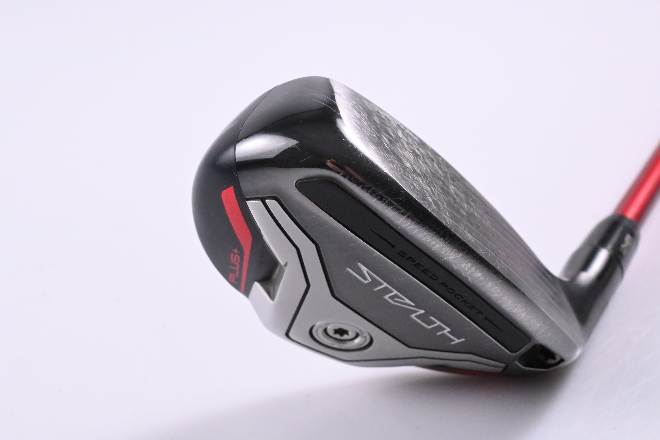 Taylormade Stealth Plus #3 Hybrid / 19.5 Degree / Regular Flex Speeder NX Red 50