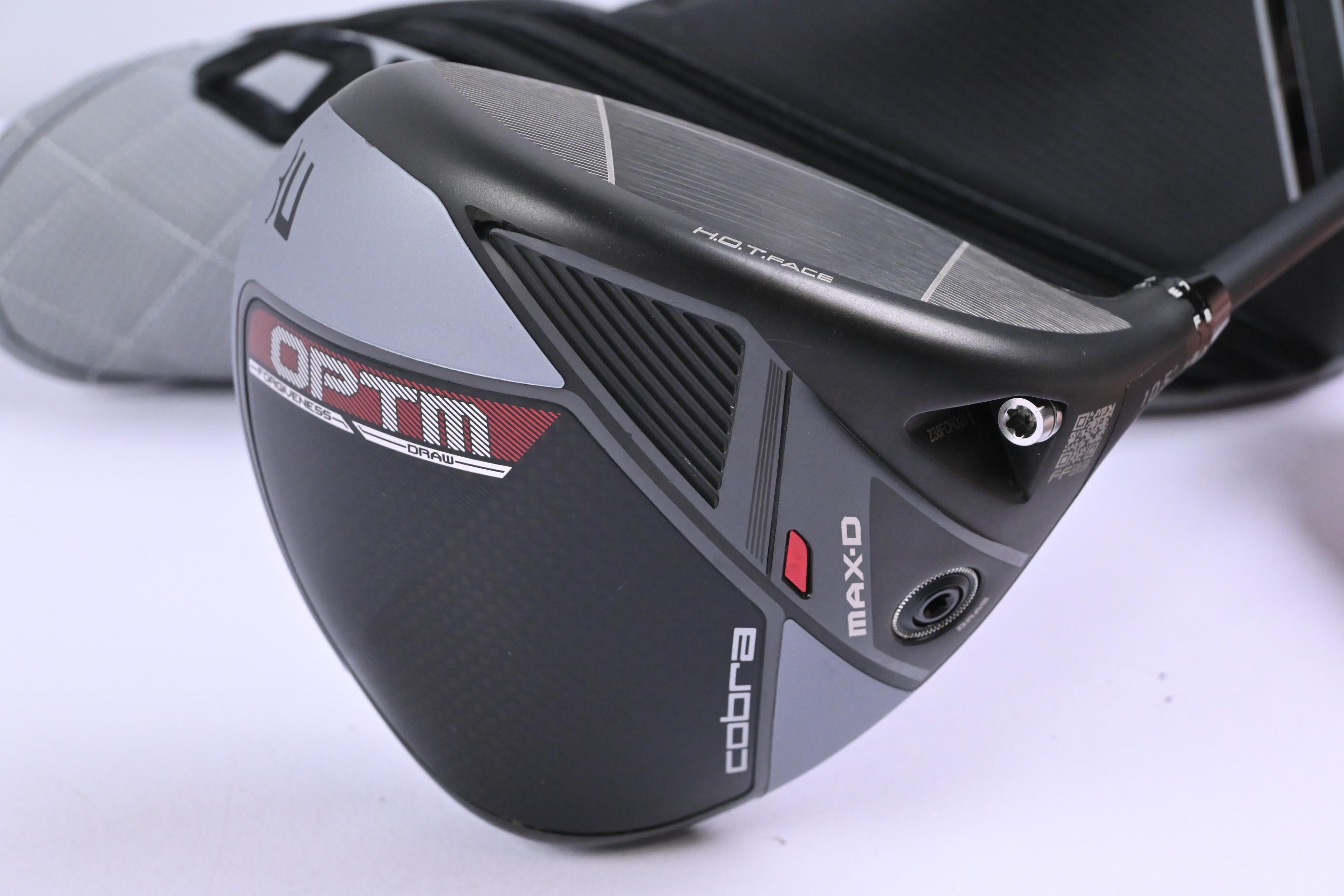 Cobra OPTM MAX-D Driver / 10.5 Degree / Stiff Flex Kai'li Darkwaves Red 50 Shaft