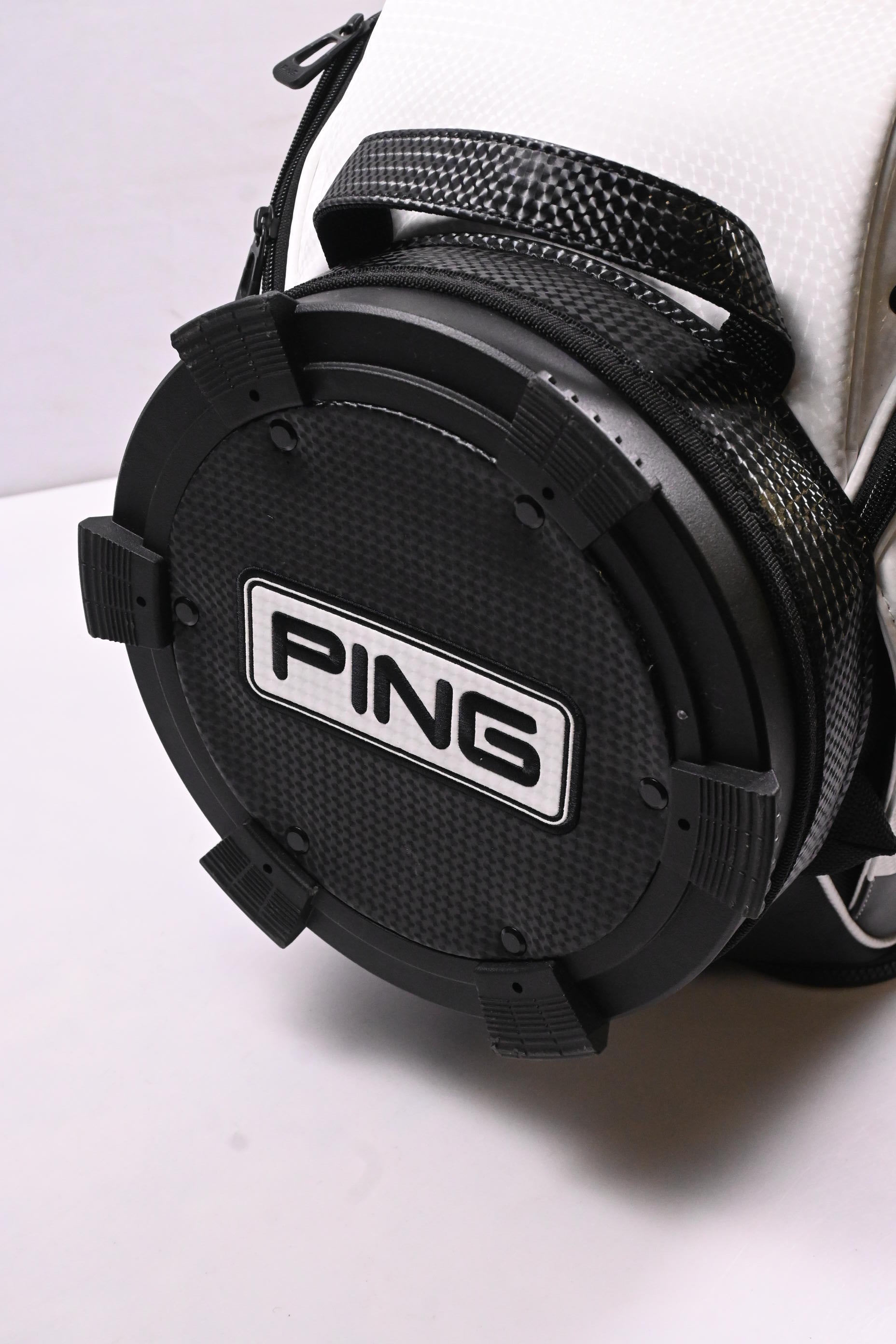 Ping Tour Bag / 6-Way Divider / White, Black