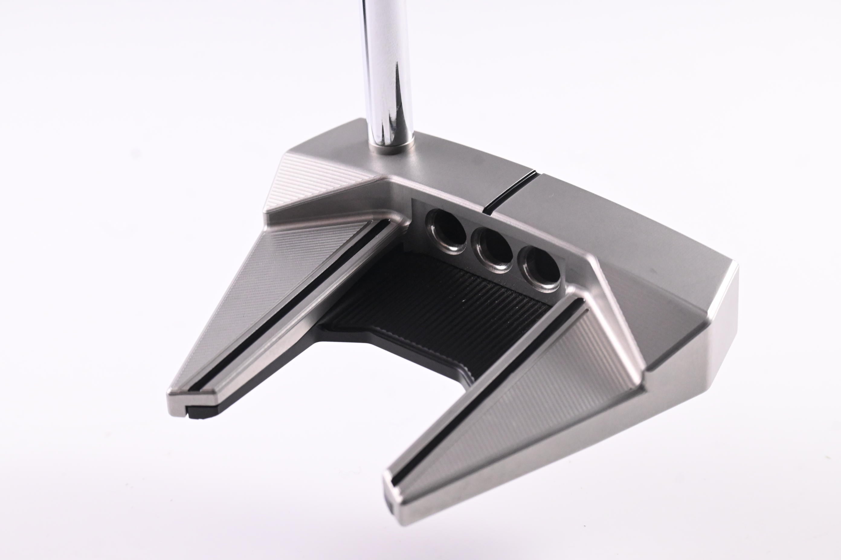 Scotty Cameron 2026 Phantom 7 Putter / 33 Inch
