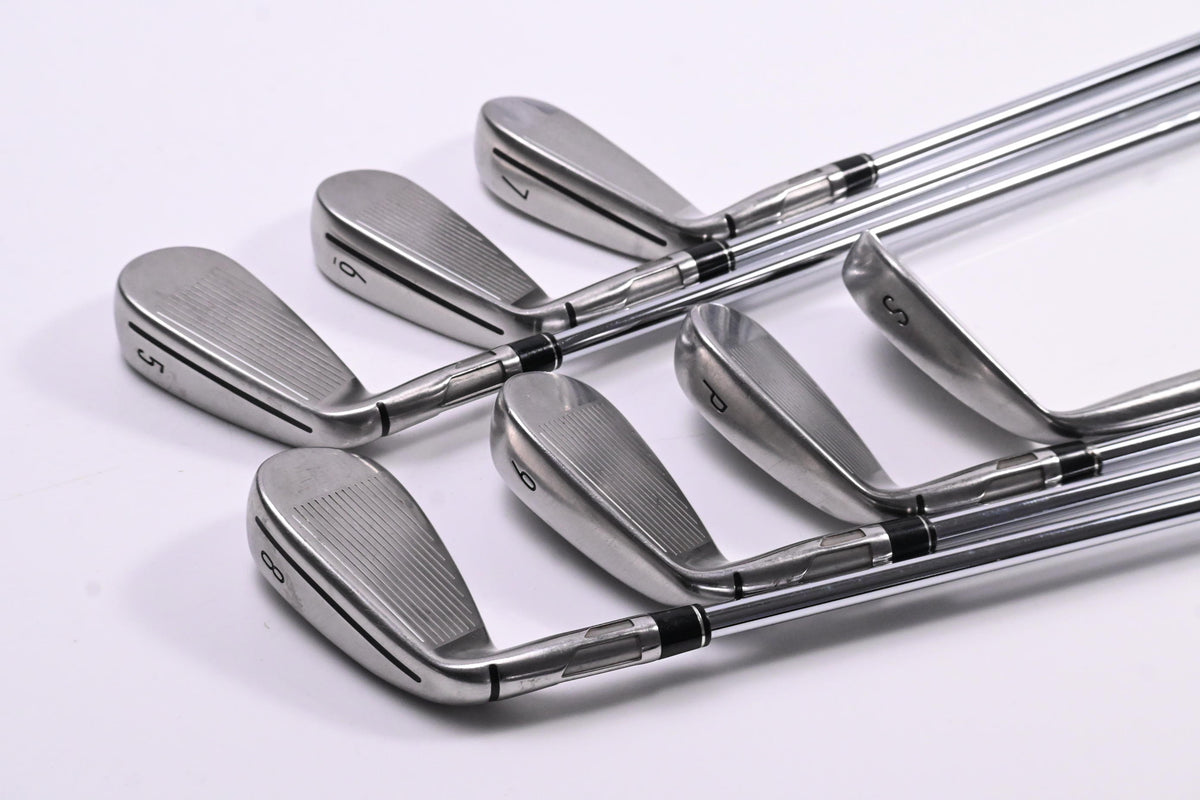 Taylormade Stealth Irons / 5-PW+SW / Regular Flex KBS MAX MT 85 Shafts