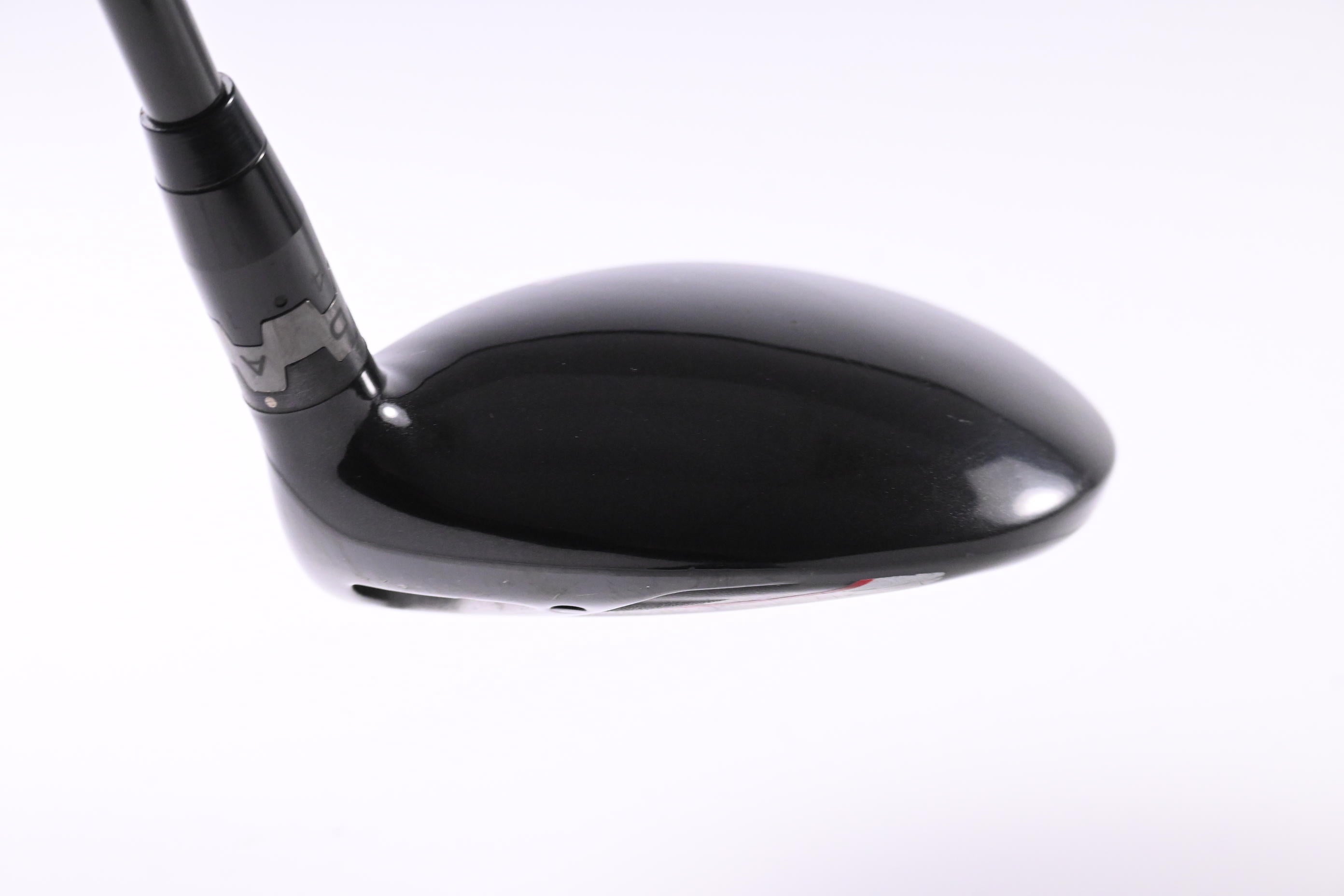 Titleist 913 F #3 Wood / 15 Degree / Stiff Flex Aldila RIP Phenom 80 Shaft