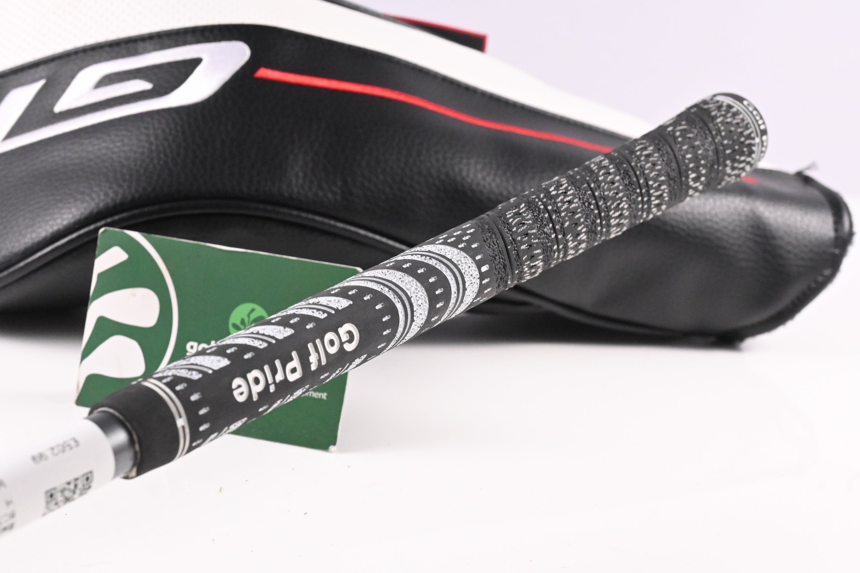 Titleist GT3 Driver / 9 Degree / Regular Flex HZRDUS Silver 50 Shaft