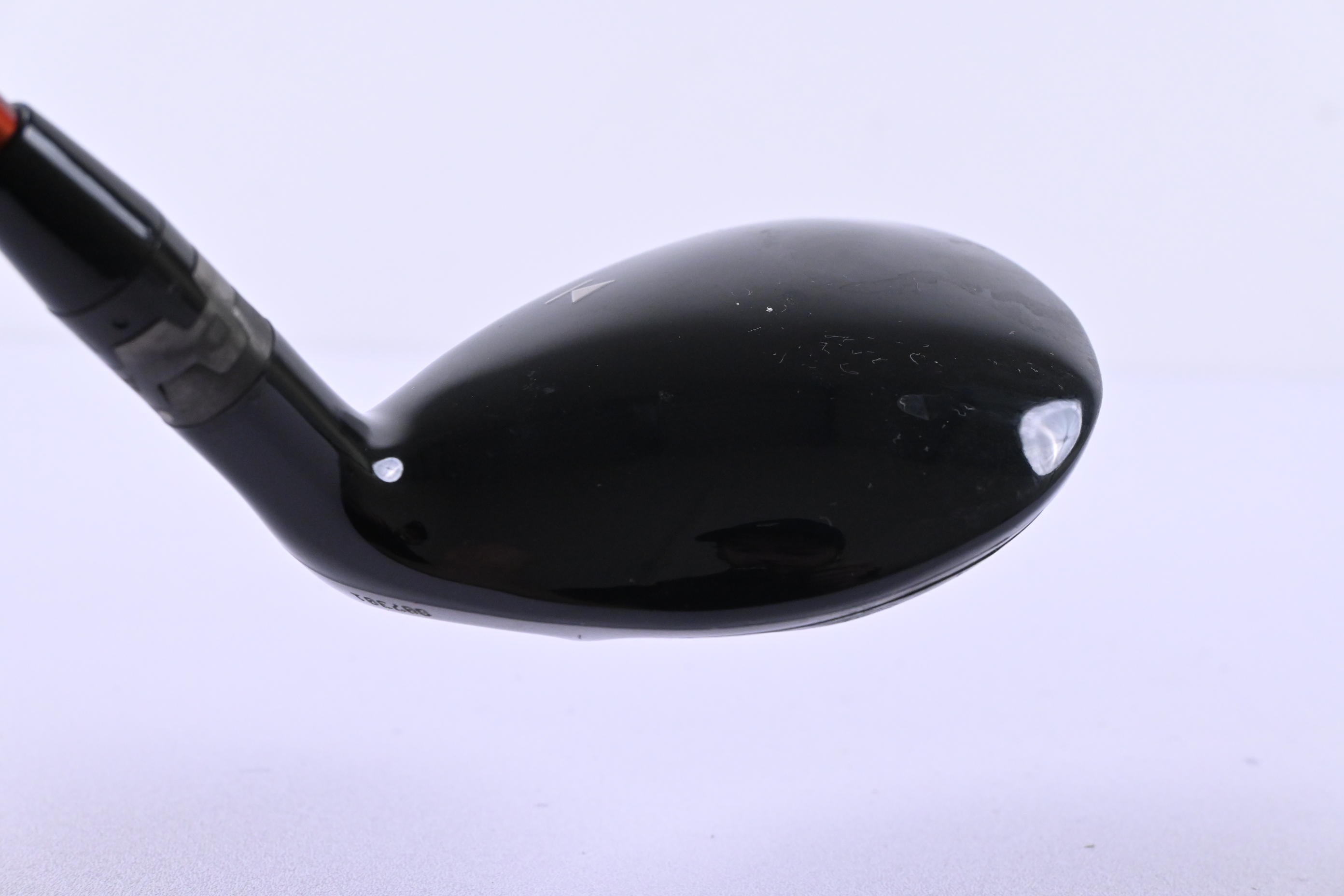 Titleist 910 F #5 Wood / 19 Degree / X-Flex Diamana 'ilima 71 Shaft