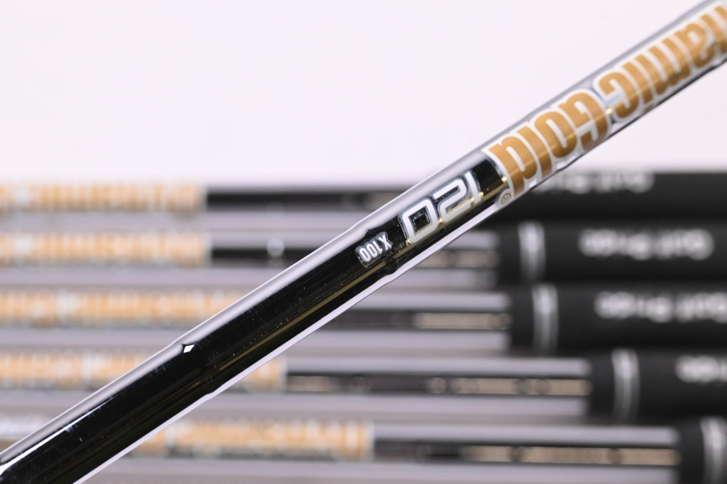 Ping Blueprint S/T Irons / 4-PW / Red Dot / X-Flex Dynamic Gold 120 X100 Shafts