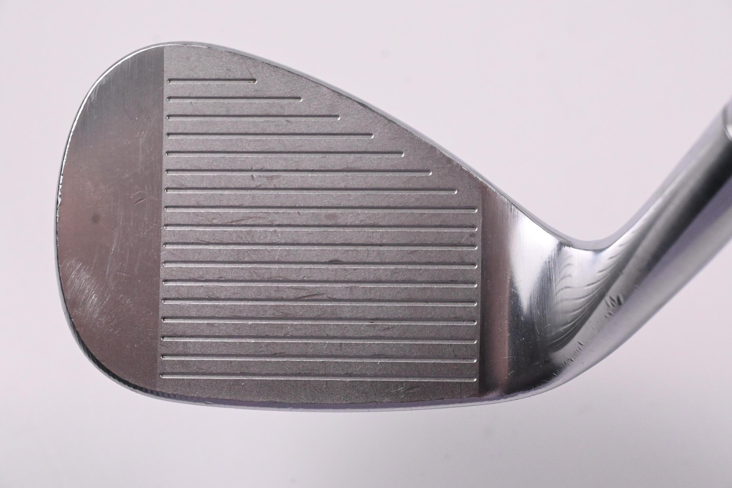 Taylormade Milled Grind Sand Wedge / 54 Degree / Wedge Flex Dynamic Gold Shaft