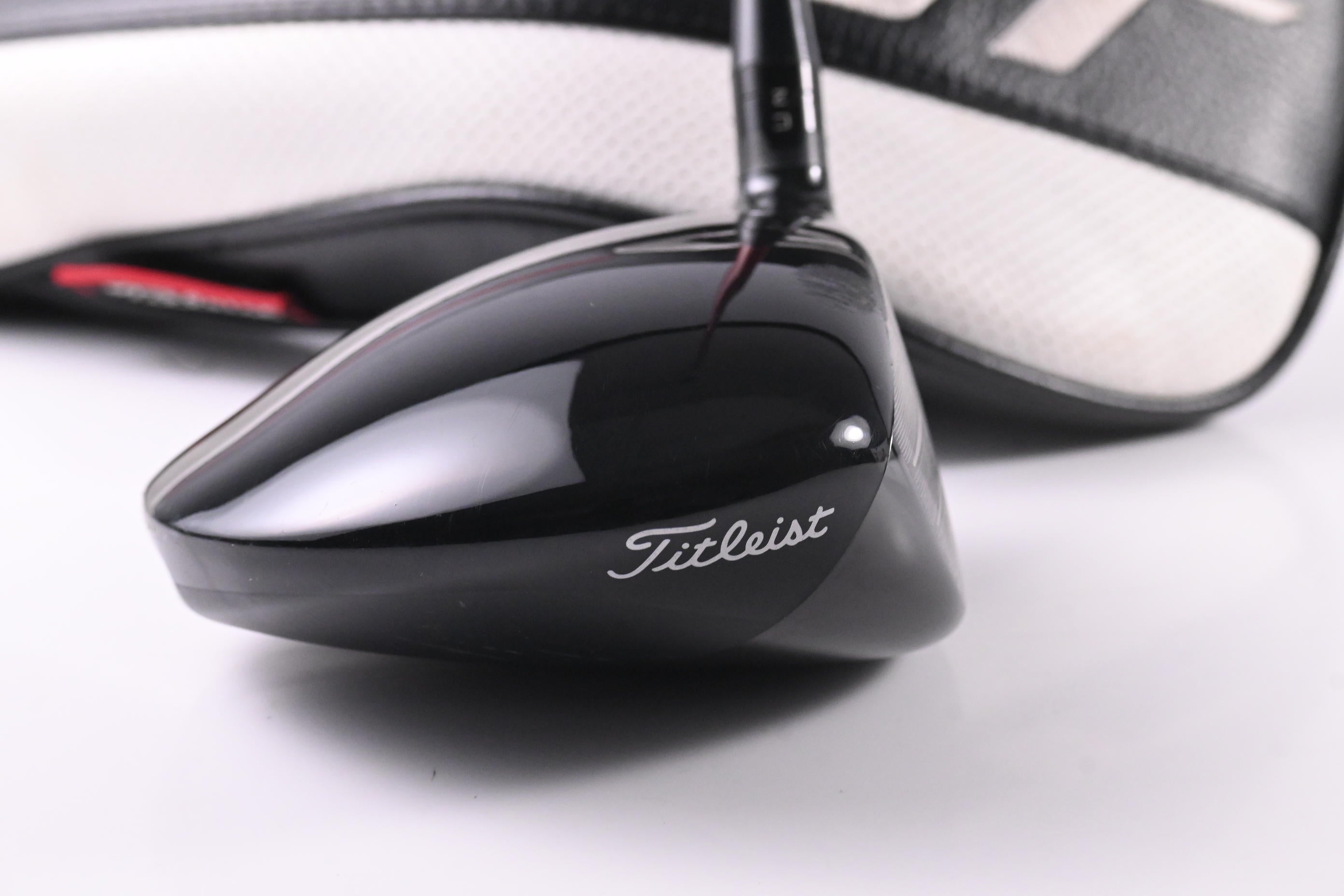 Titleist GT2 Driver / 11 Degree / Stiff Flex Denali Red 50 Shaft